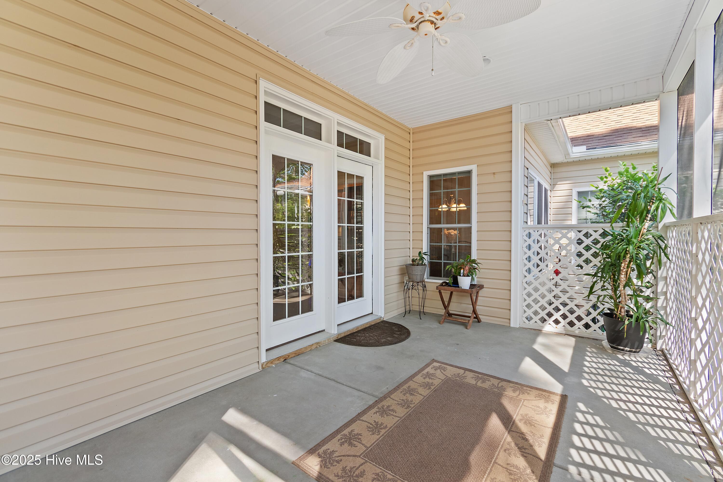 354 N Hill Drive