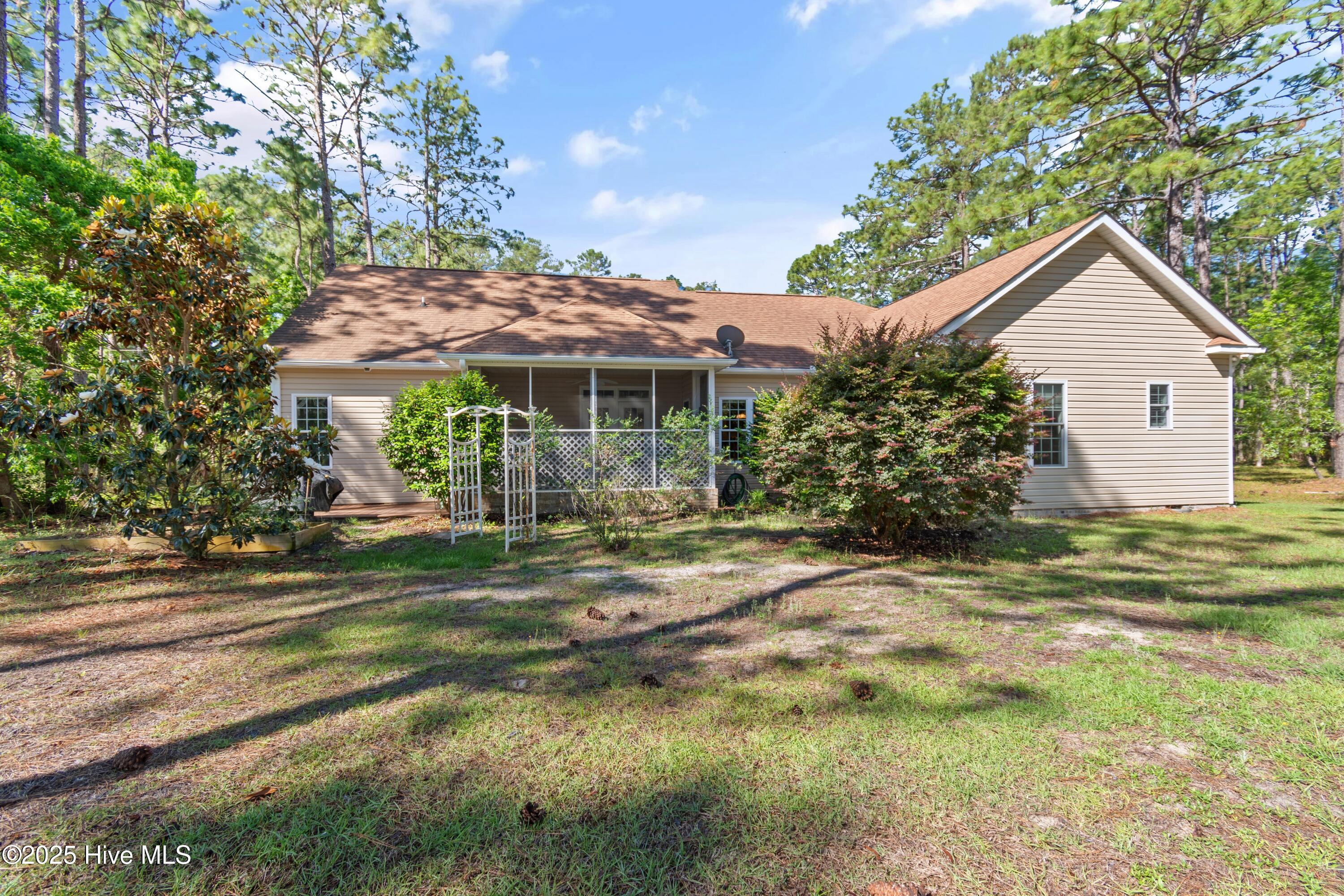 354 N Hill Drive