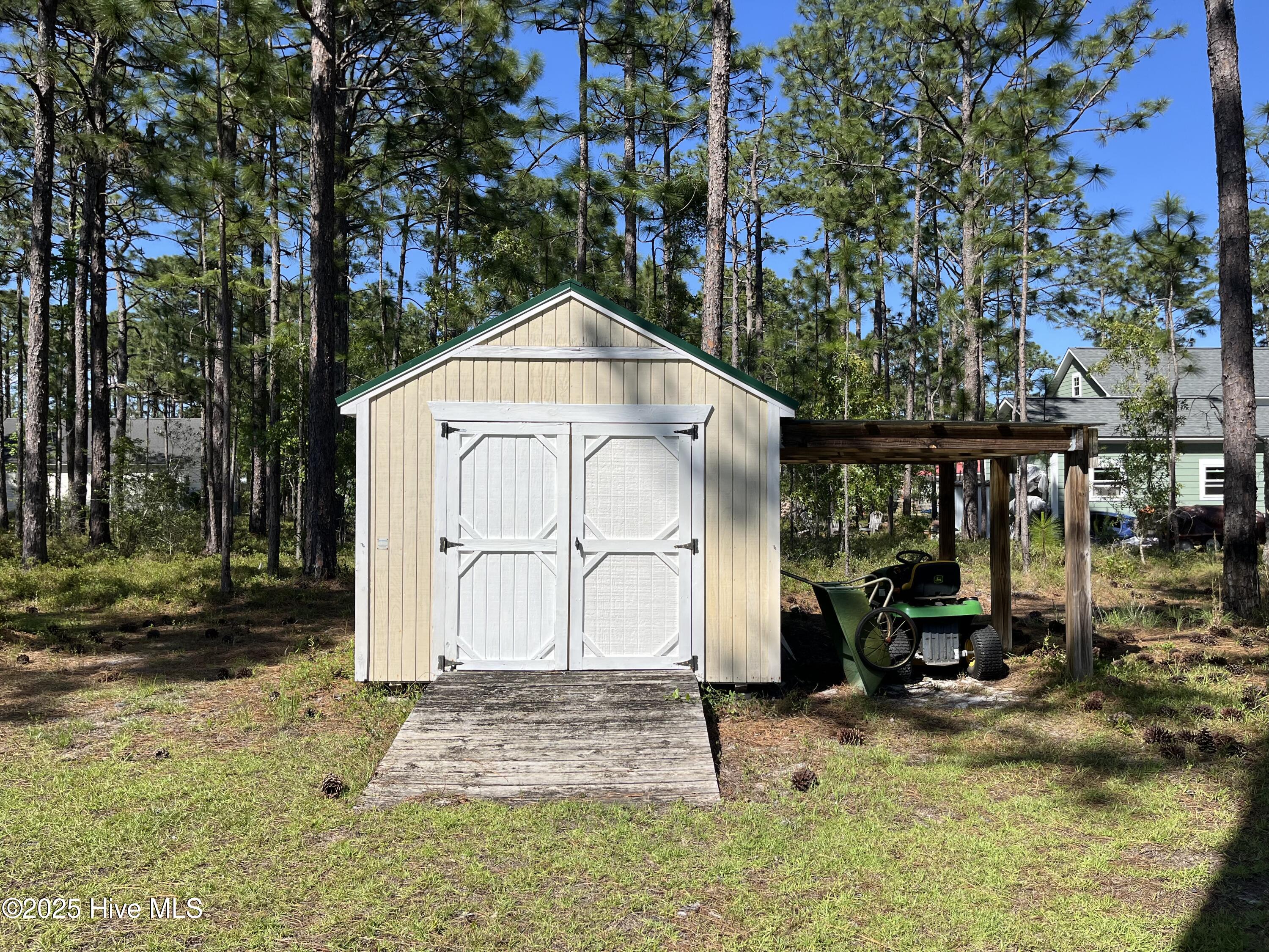 354 N Hill Drive
