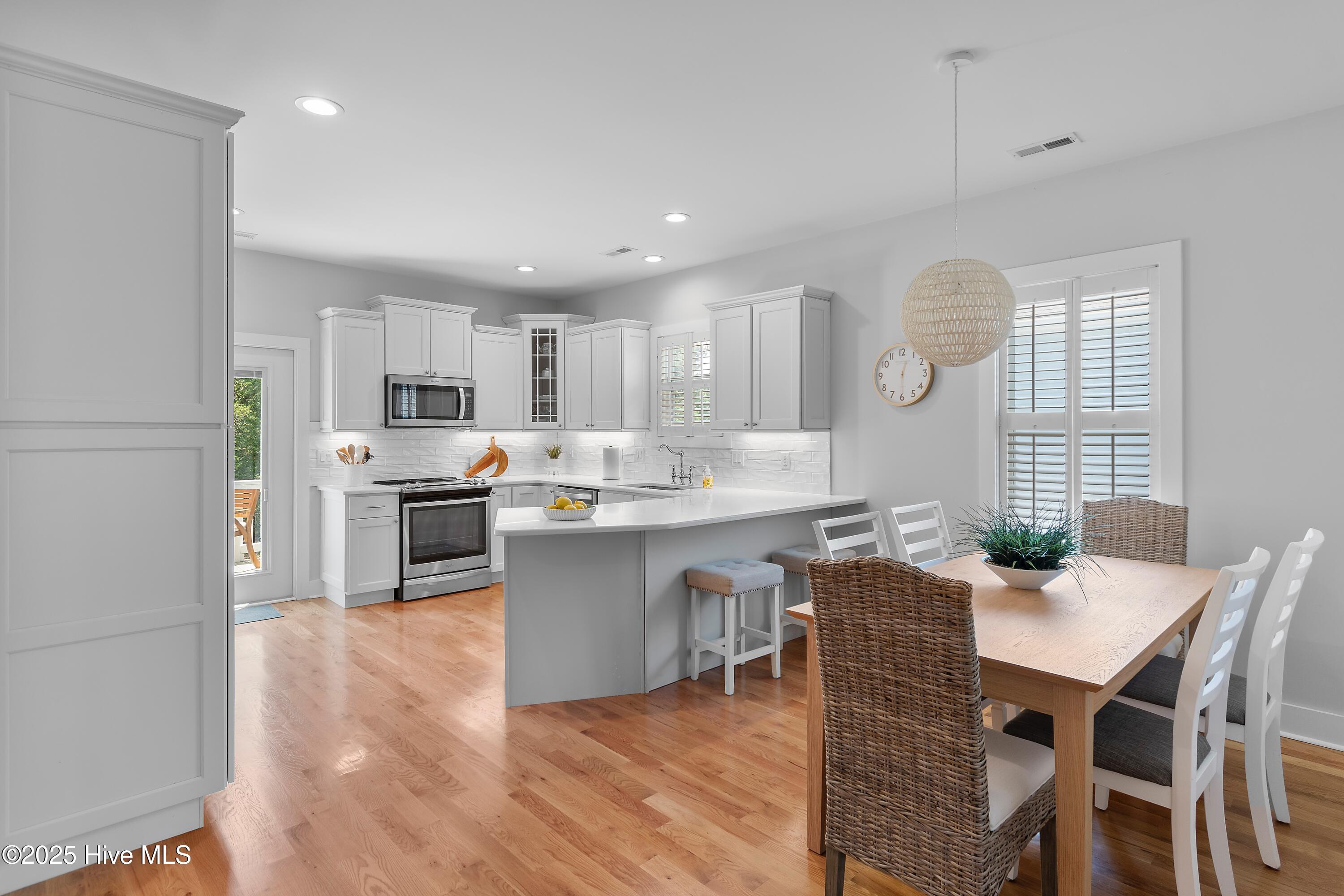 220 NE 45th Street