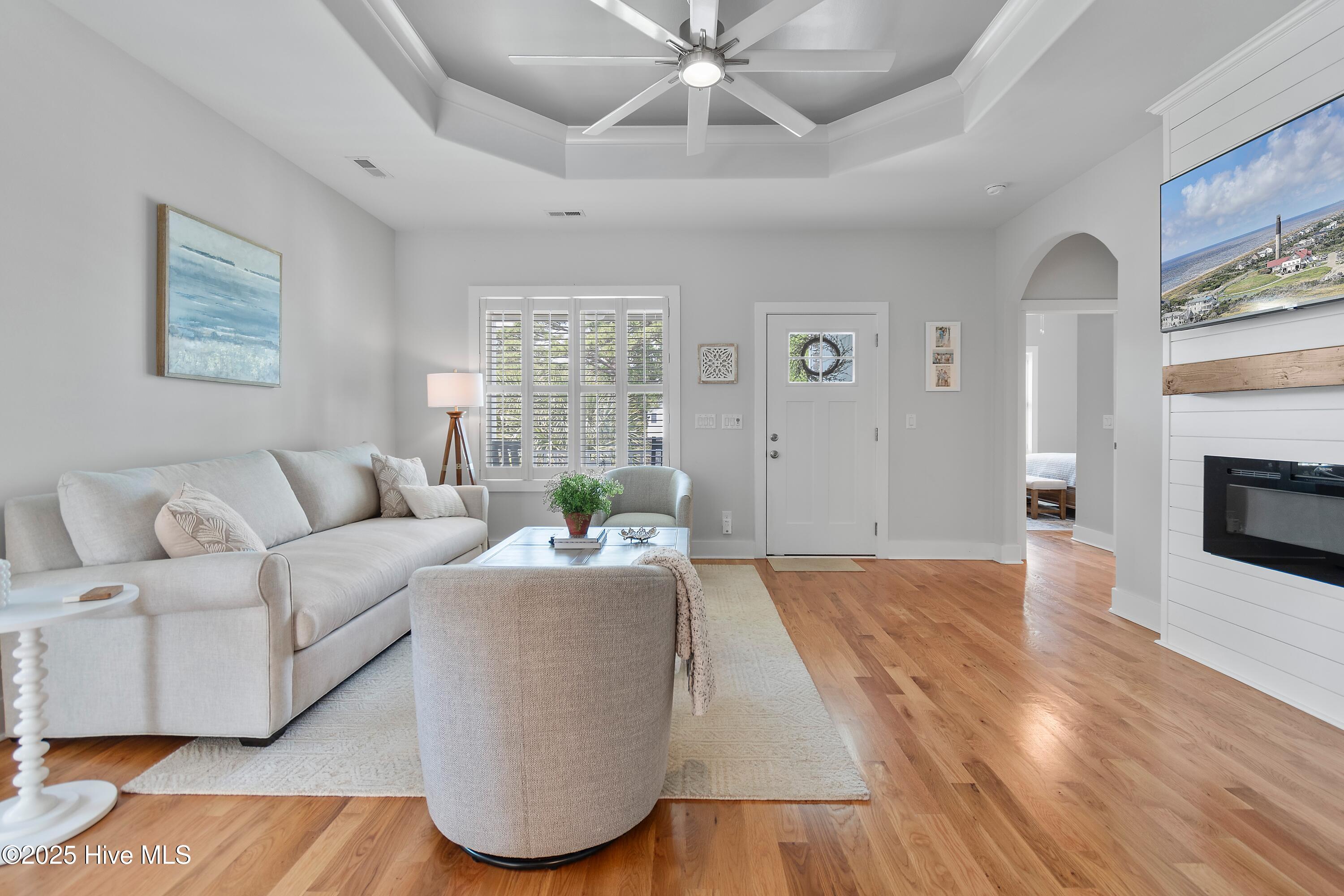 220 NE 45th Street