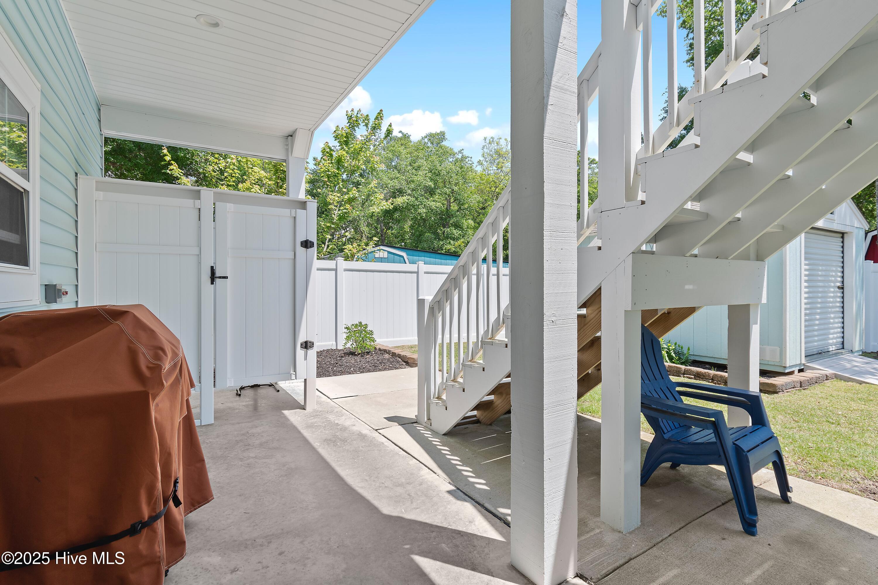 220 NE 45th Street