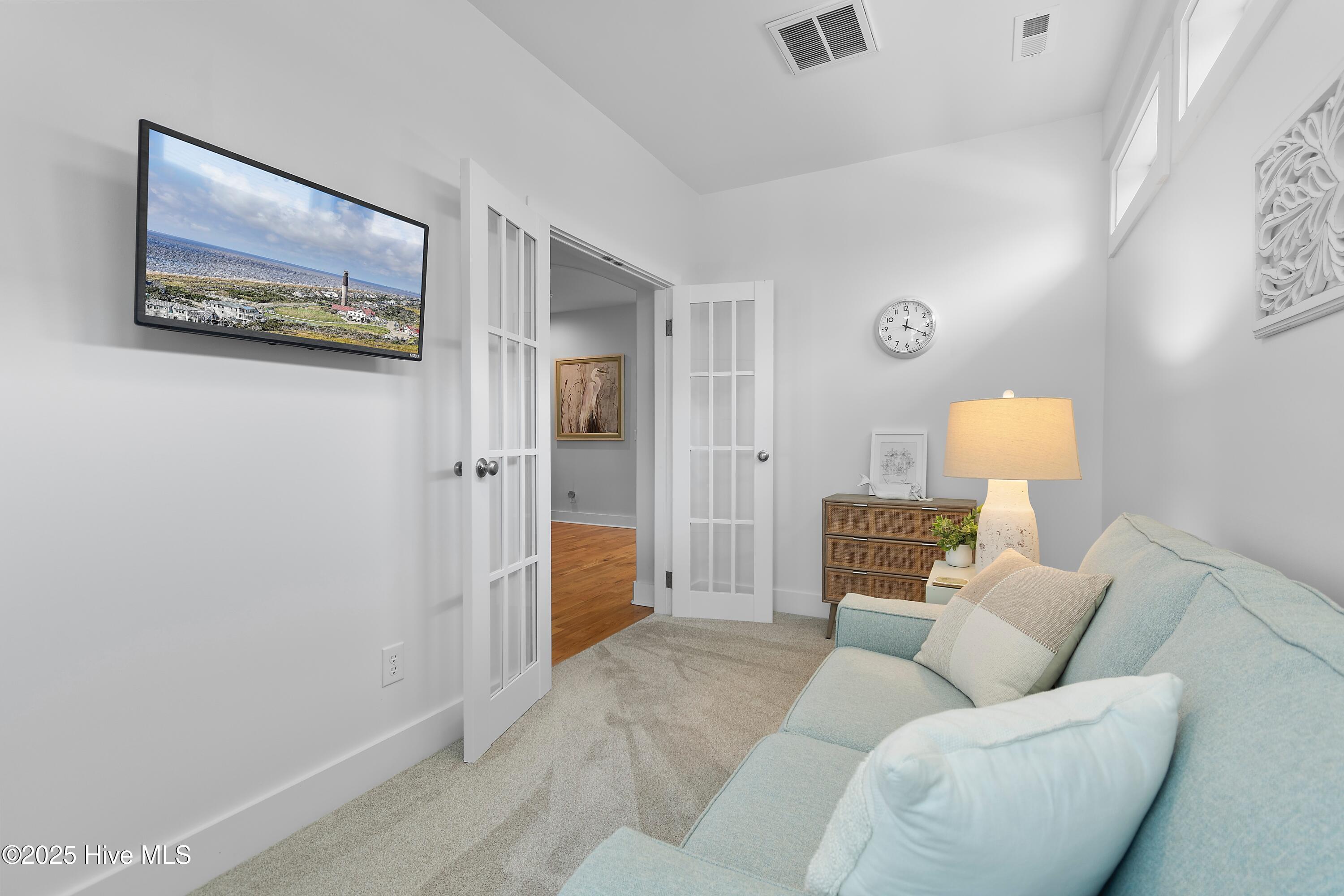220 NE 45th Street