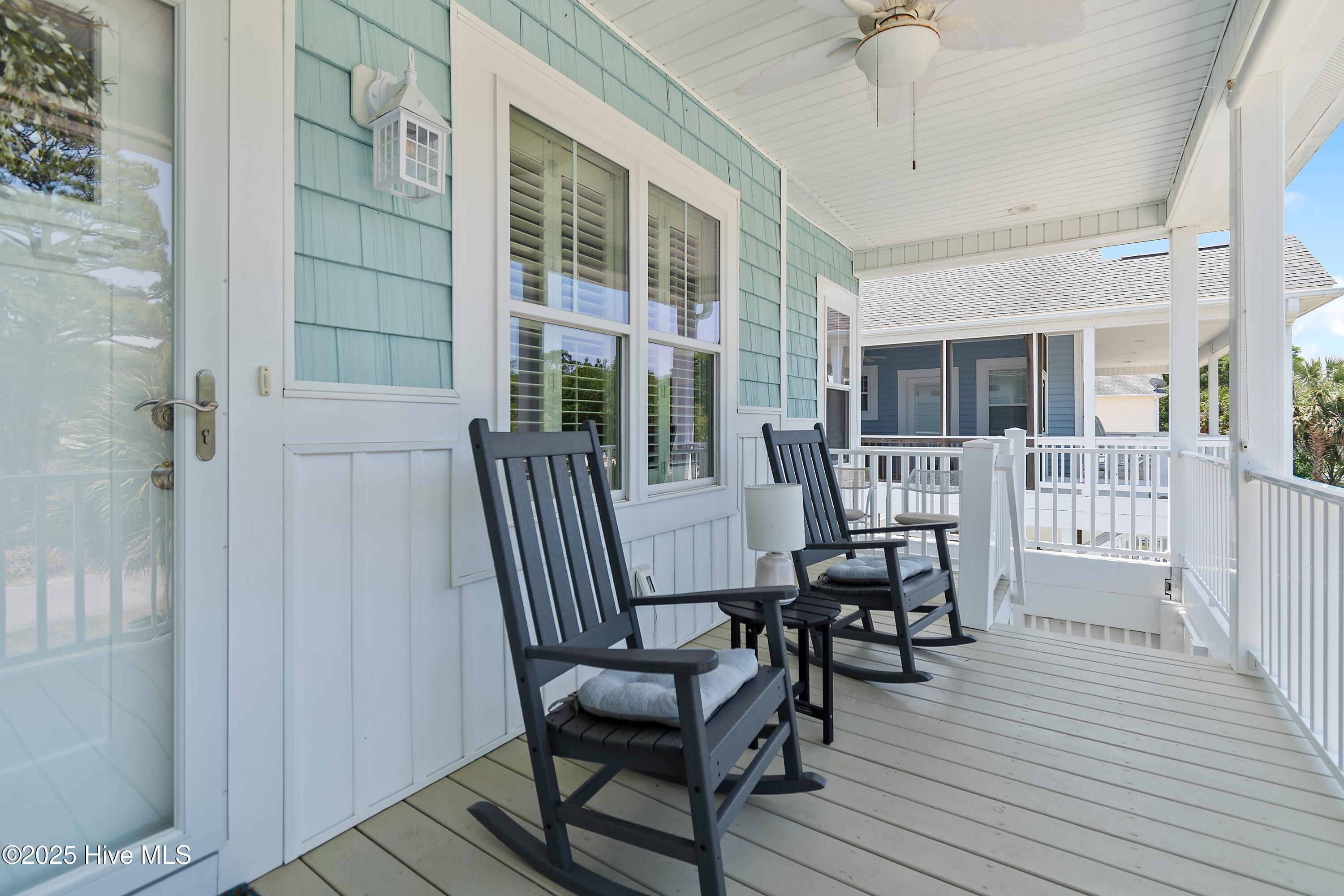220 NE 45th Street