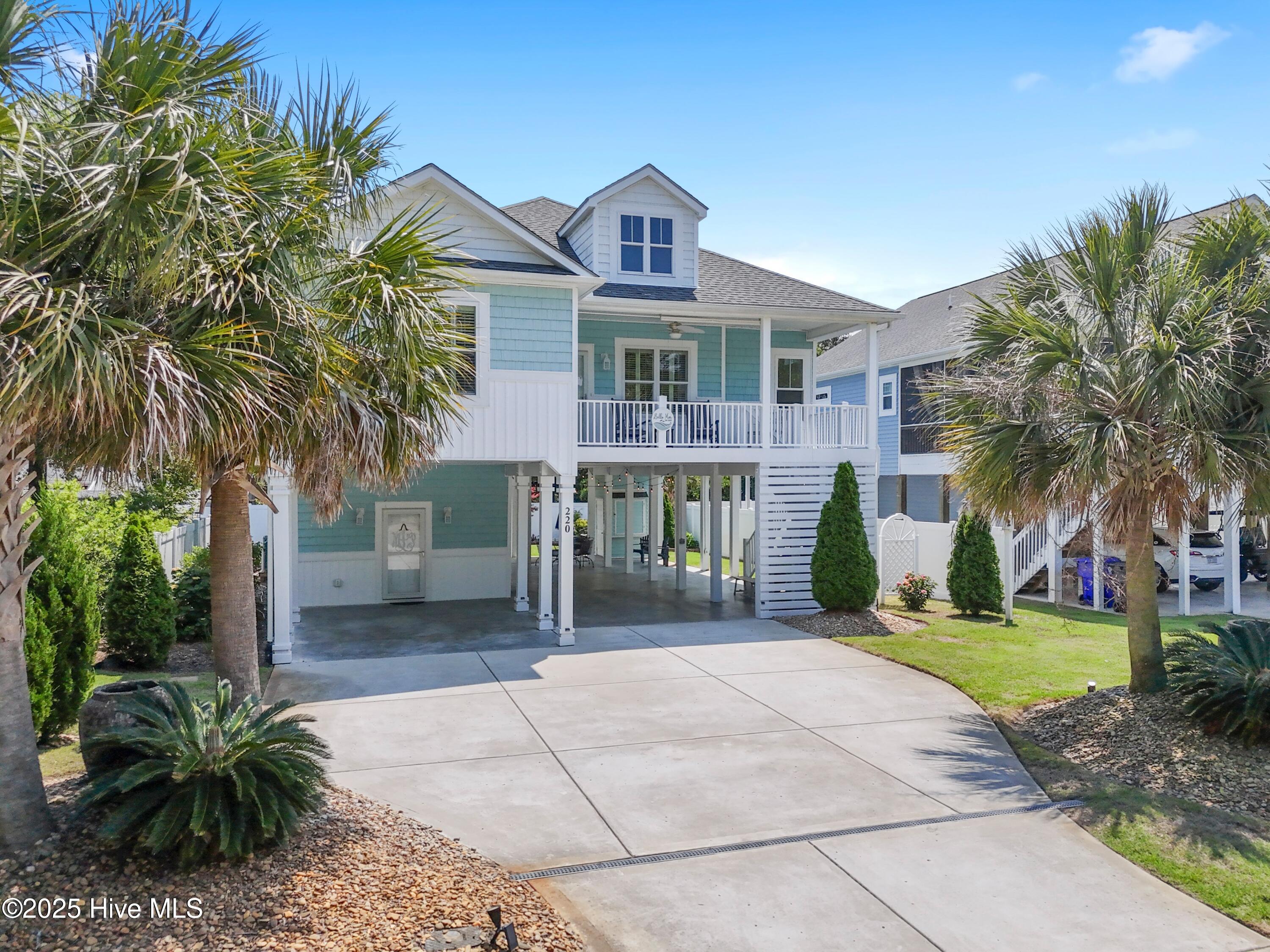 220 NE 45th Street
