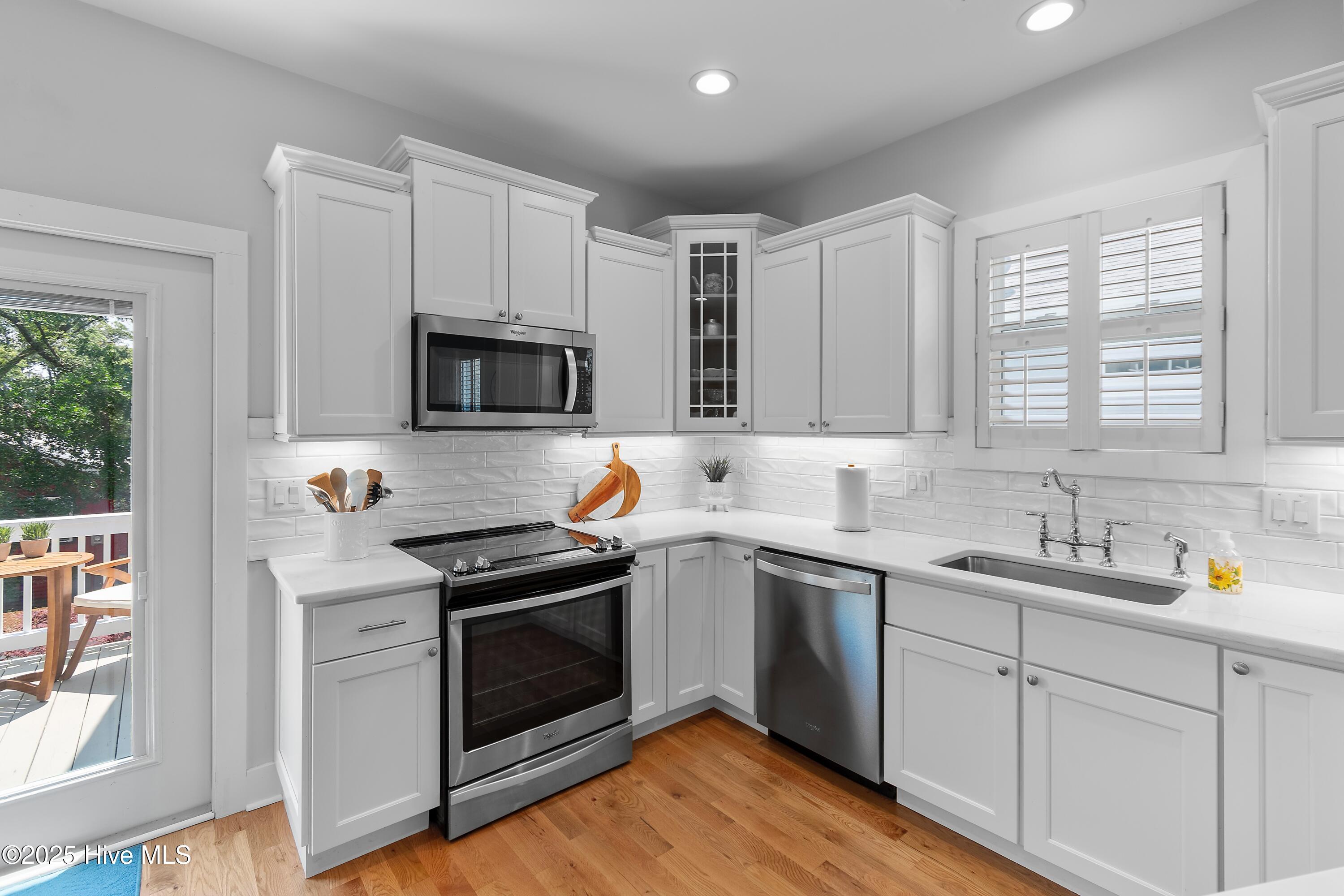 220 NE 45th Street