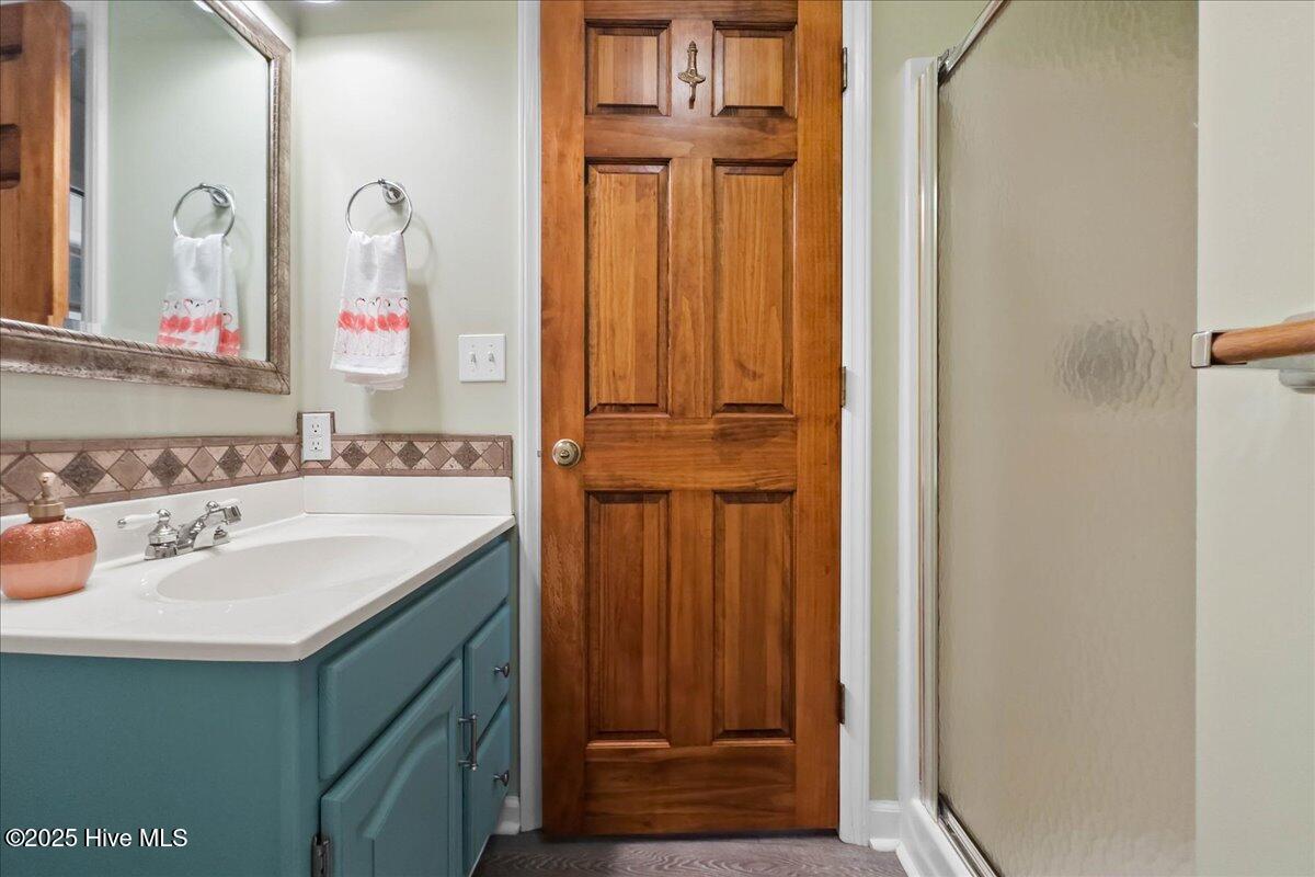 302 Mcglamery Street