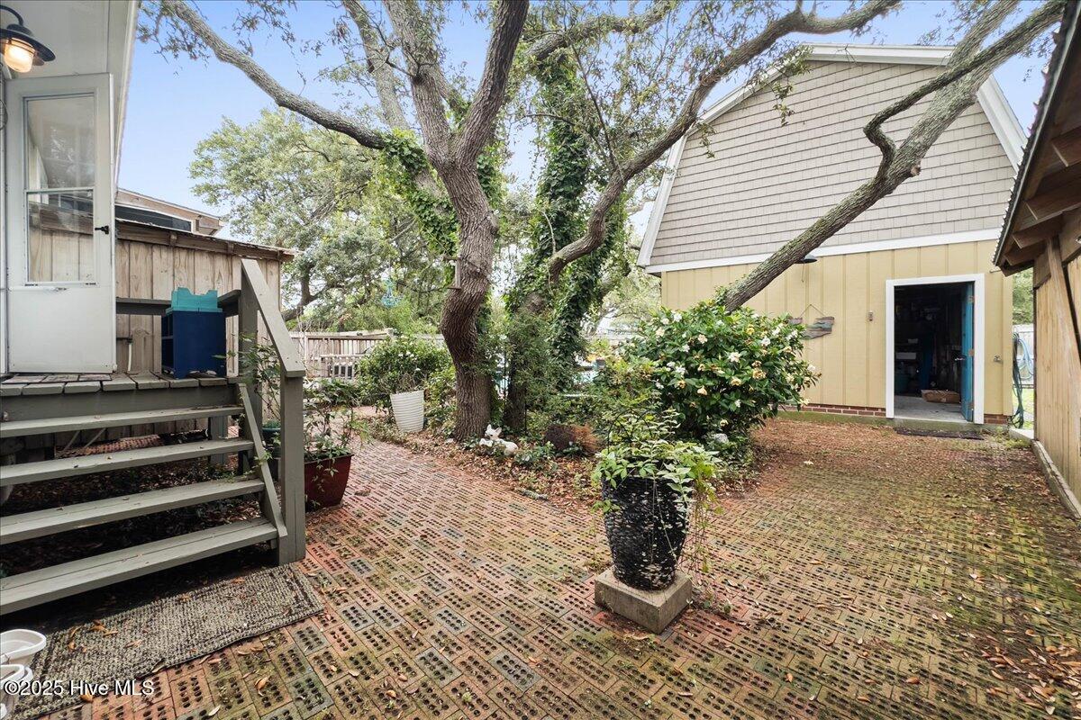 302 Mcglamery Street