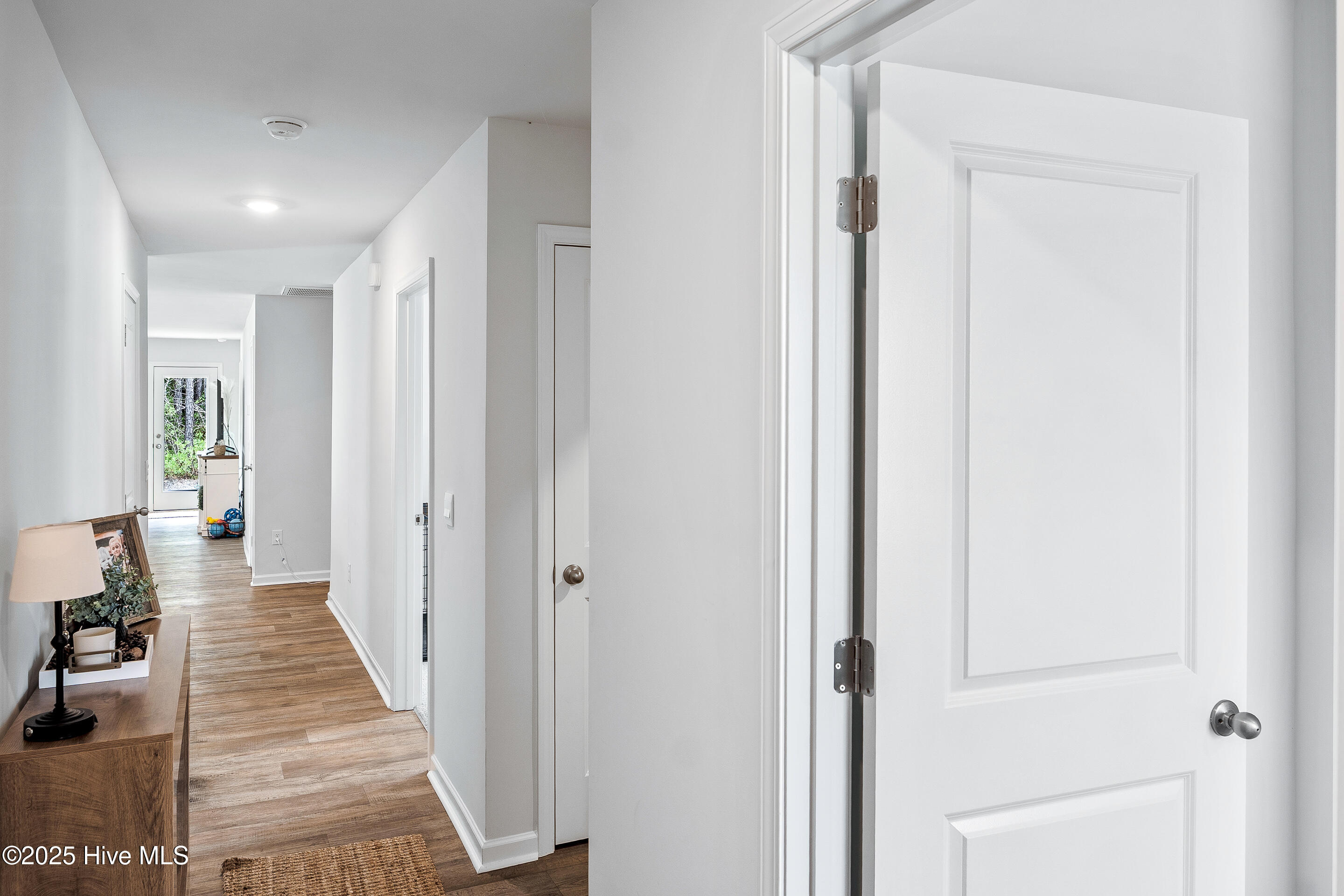 1808 Willowtree Court SE