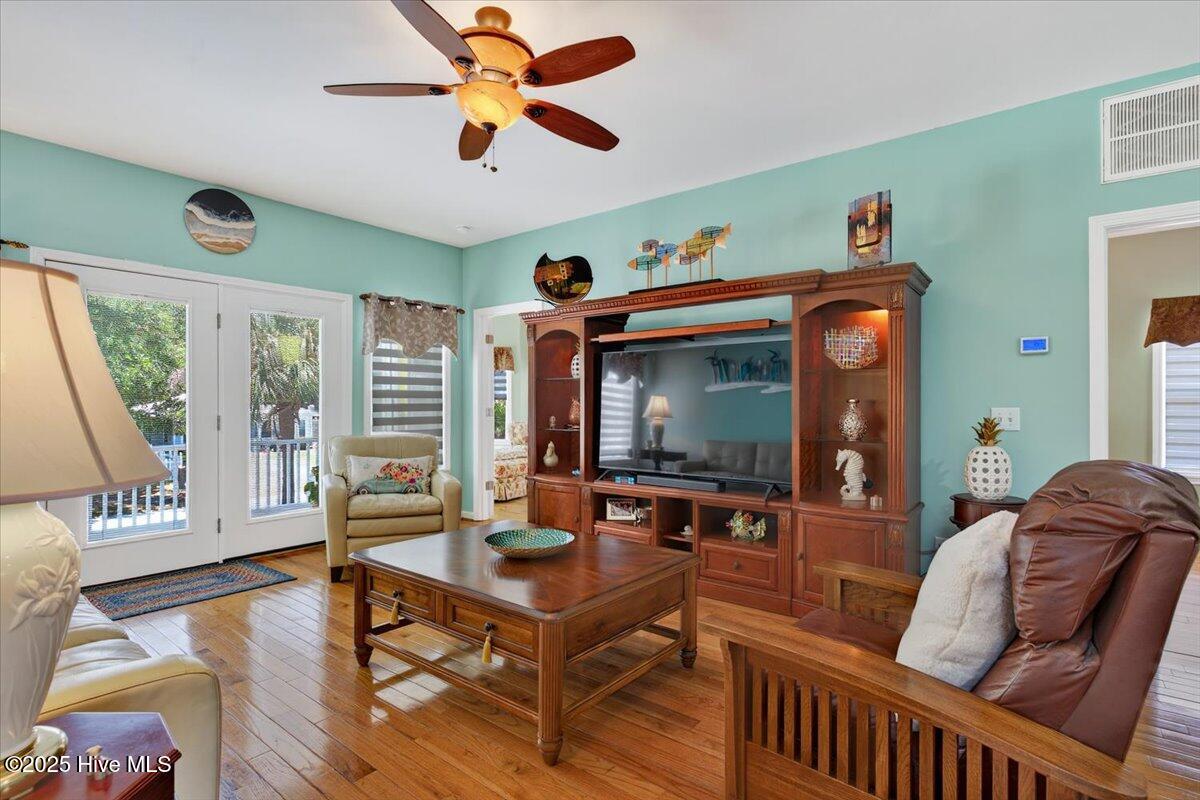 104 NE 27th Street