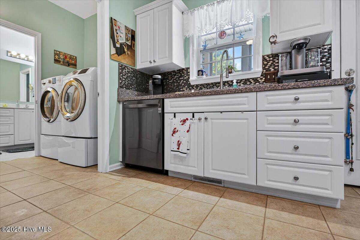 104 NE 27th Street