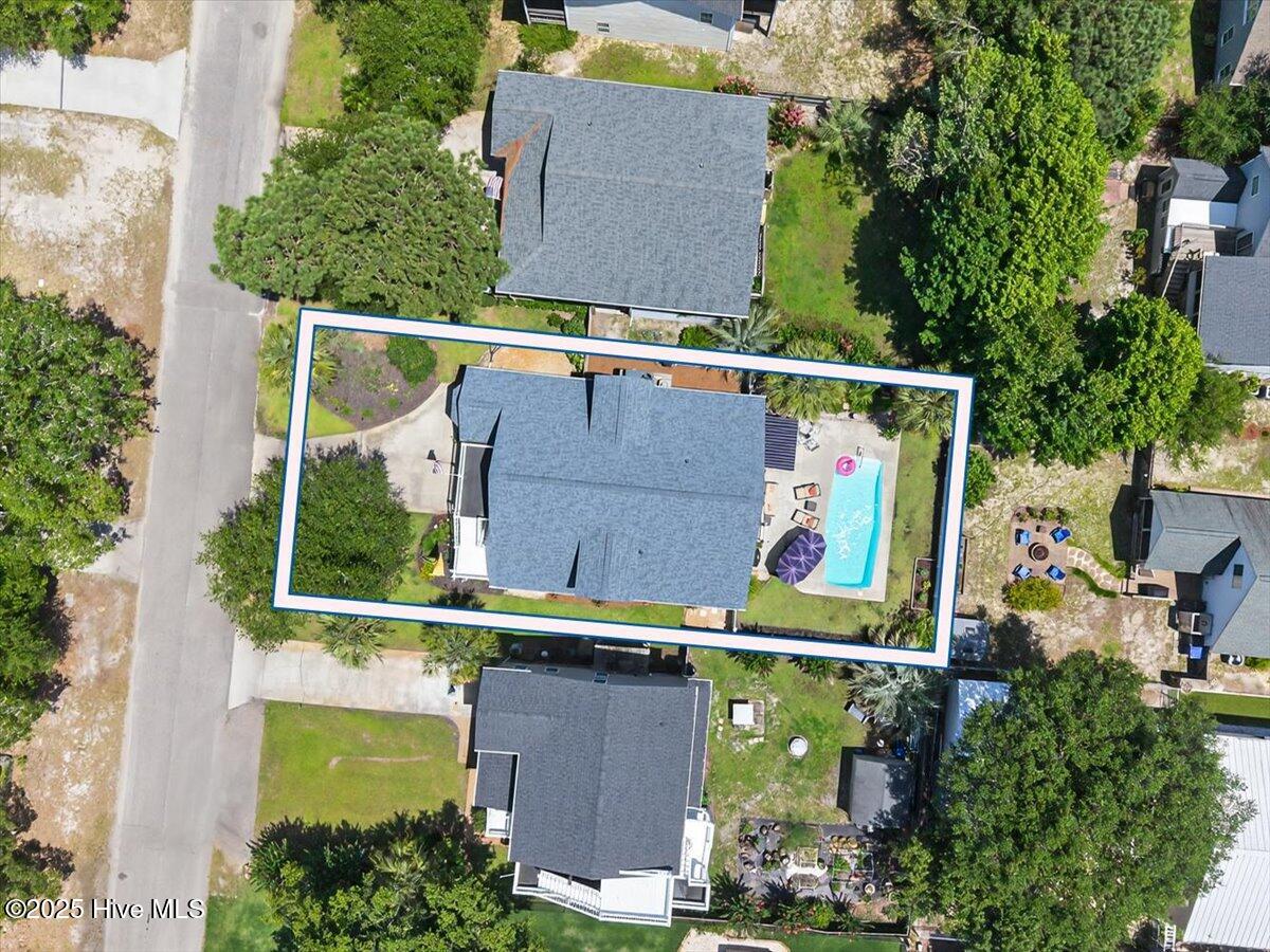 104 NE 27th Street
