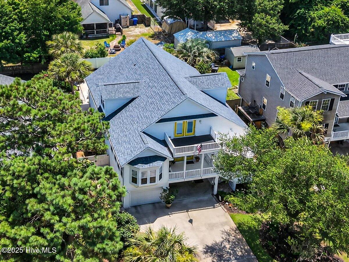 104 NE 27th Street