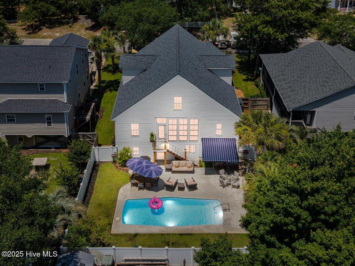 104 NE 27th Street