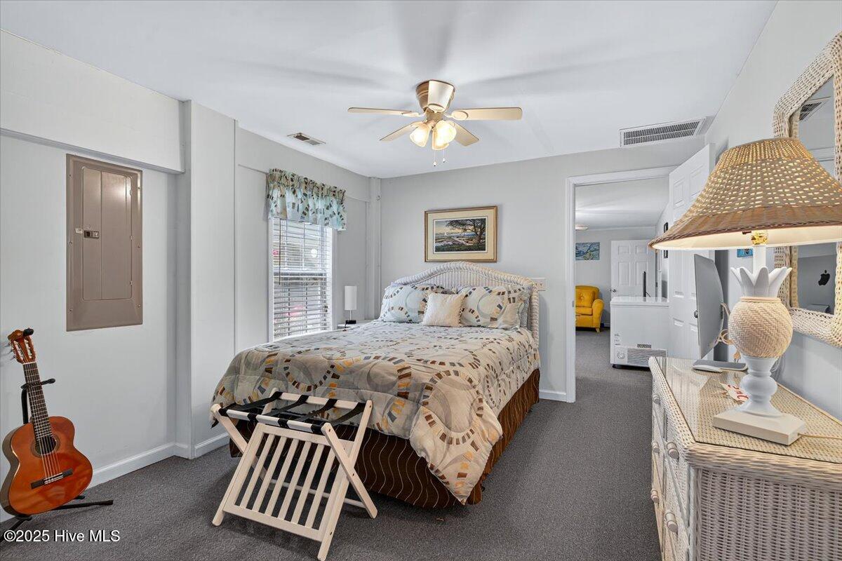 104 NE 27th Street