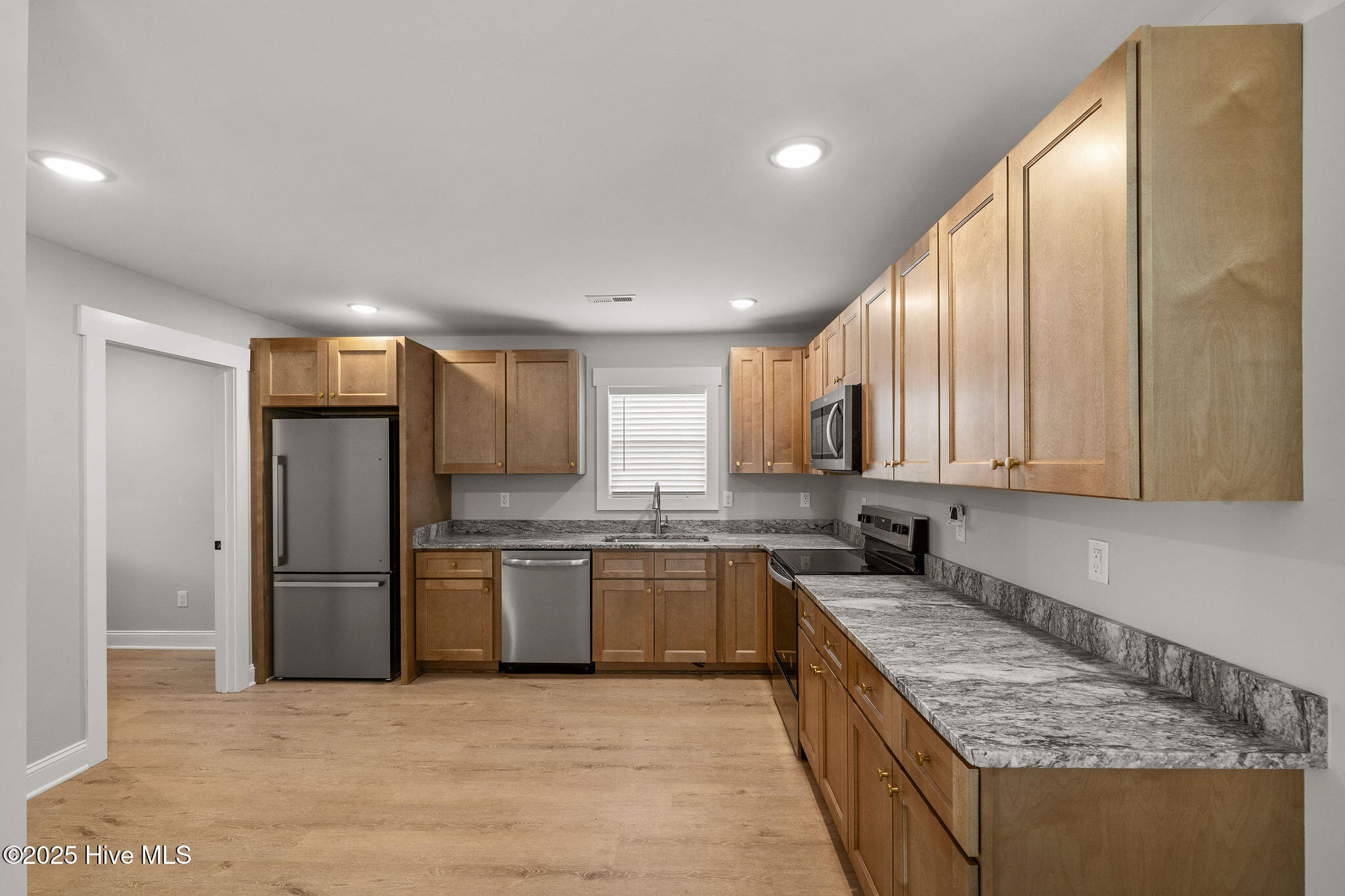 72 S Greensboro Road