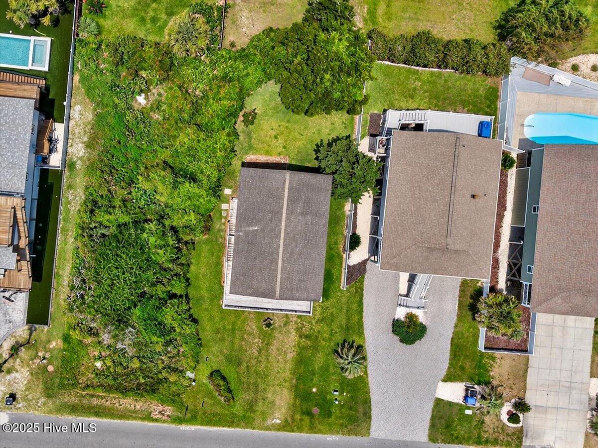 4010 E Dolphin Drive