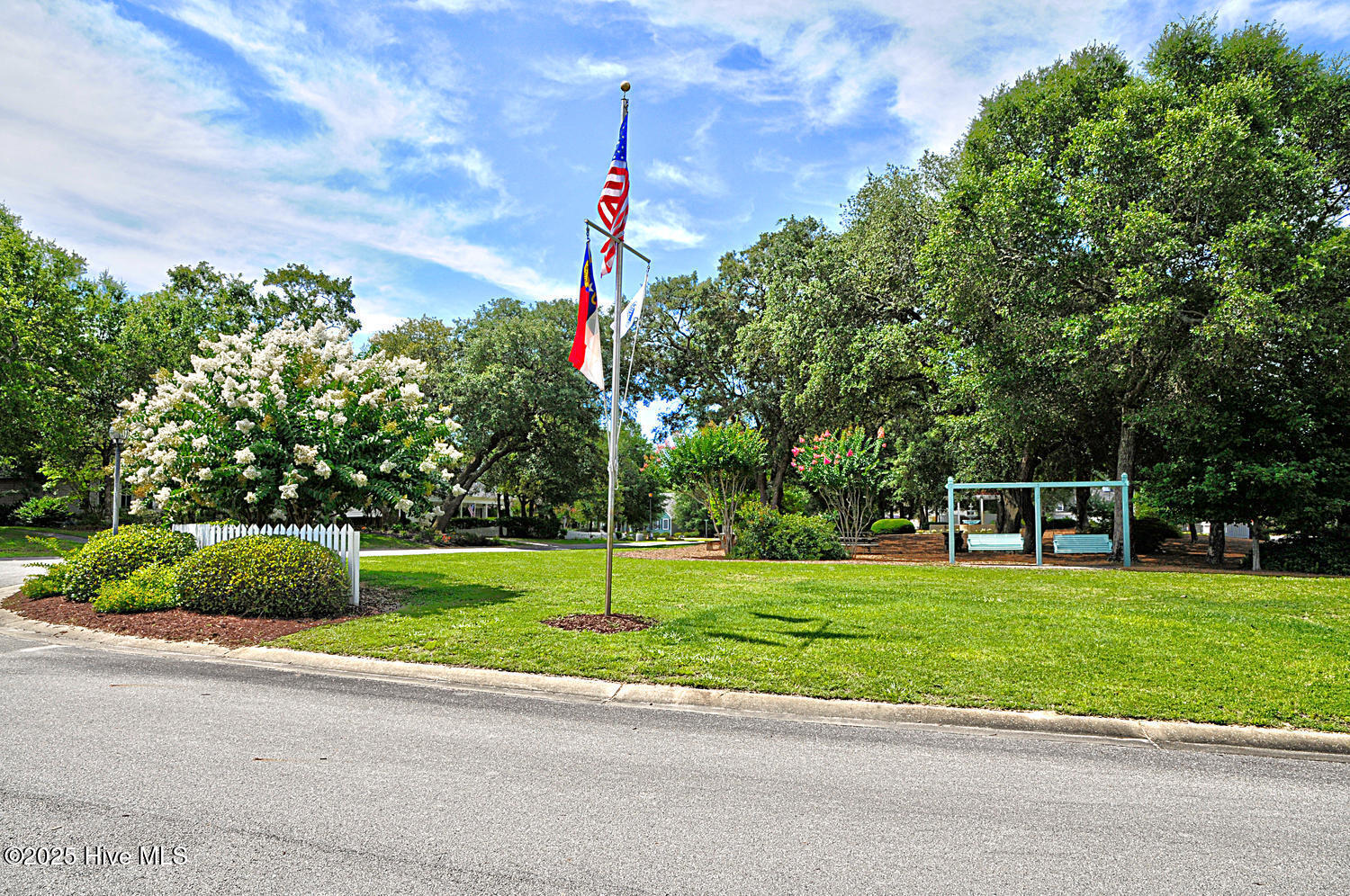 5138 Fernwood Drive