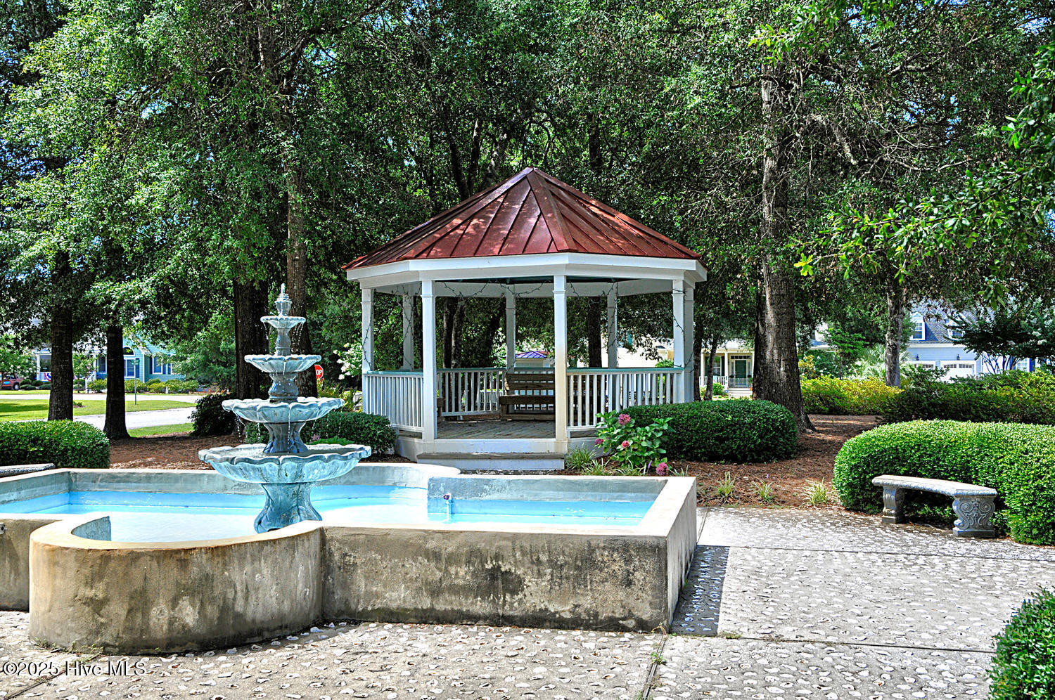 5138 Fernwood Drive