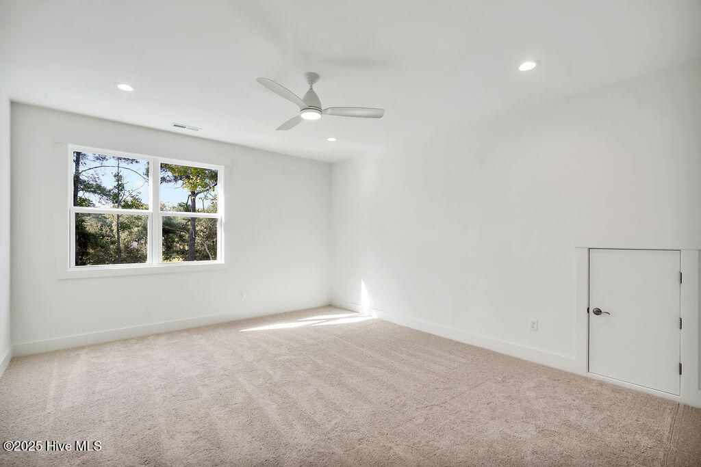 5138 Fernwood Drive