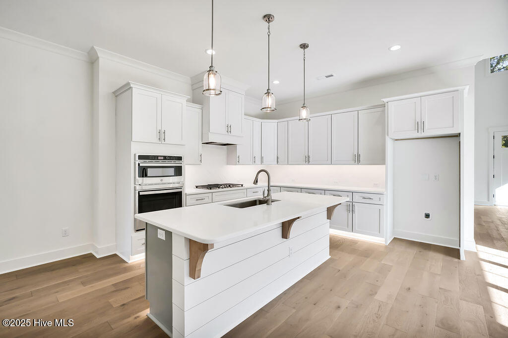 5138 Fernwood Drive
