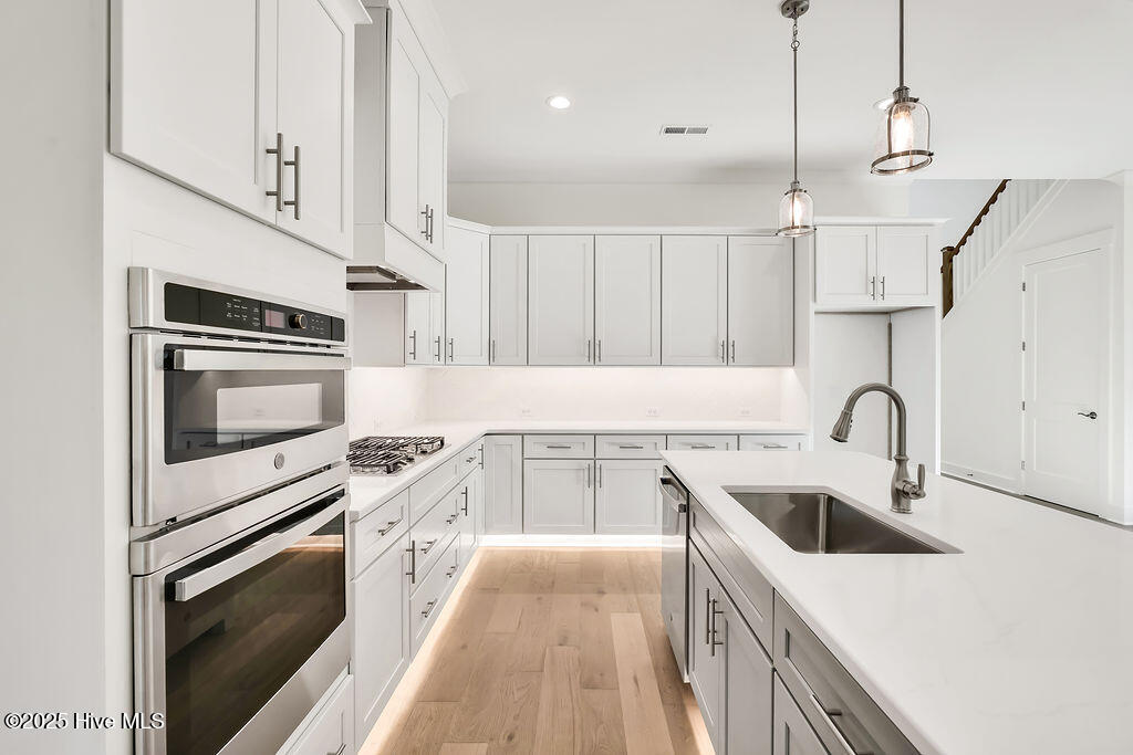 5138 Fernwood Drive