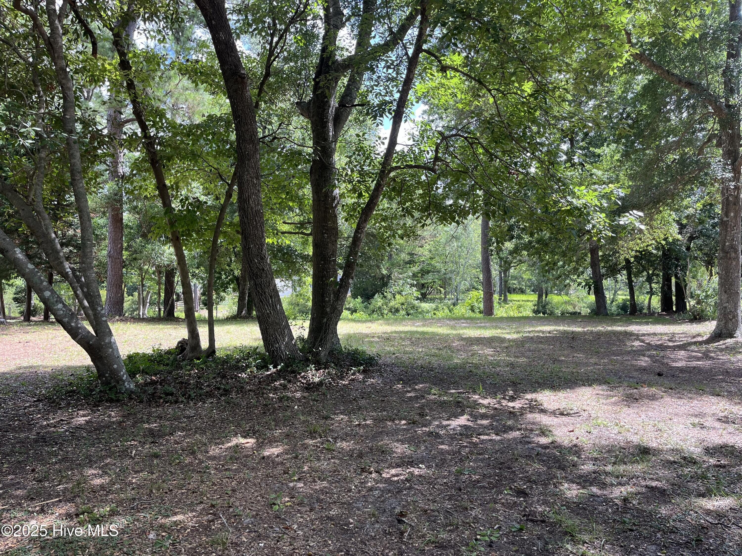 764 Lakeside Drive SE