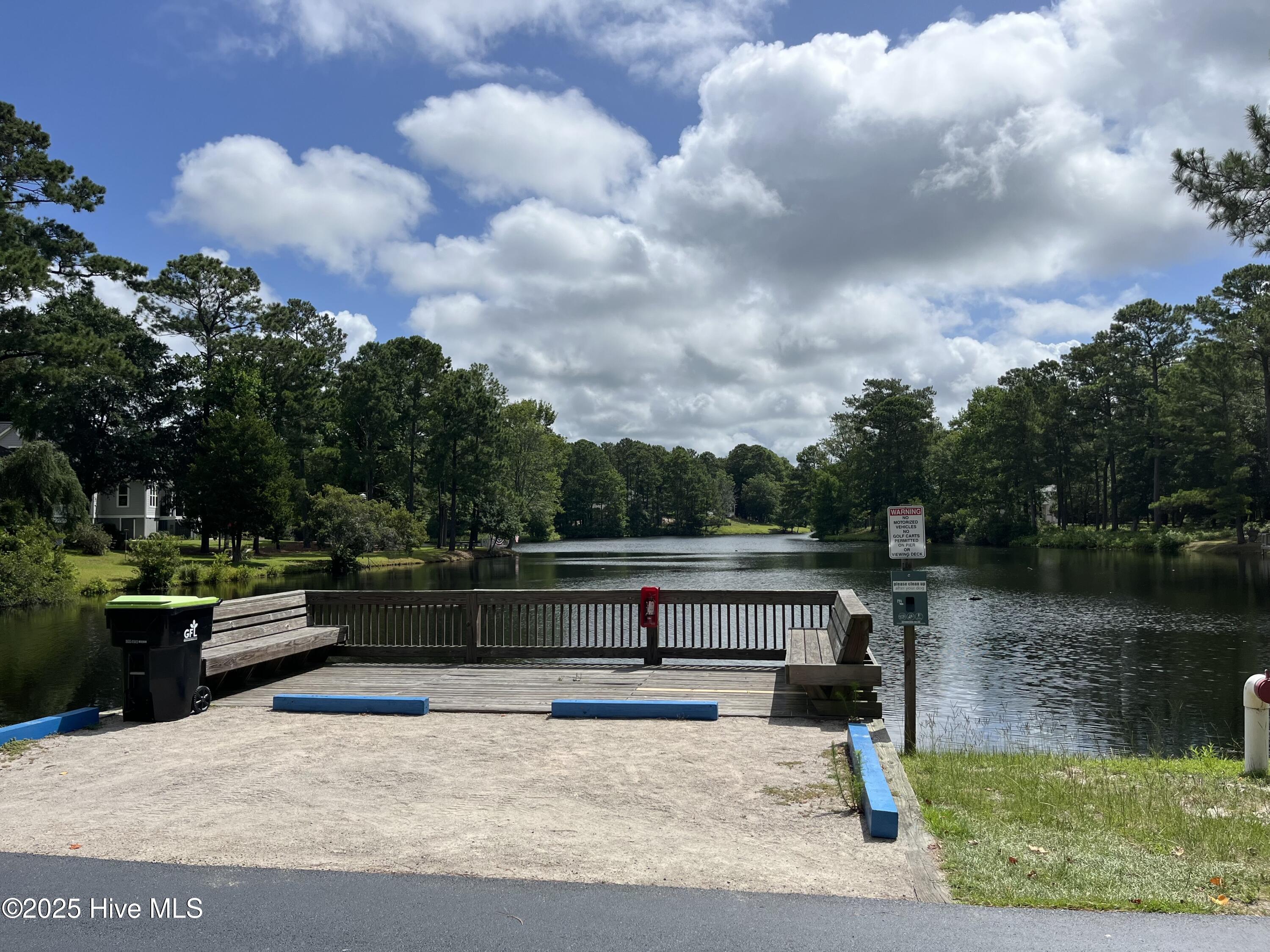 764 Lakeside Drive SE