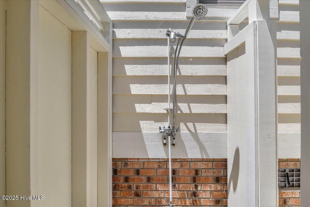 119 Flowering Bridge Path