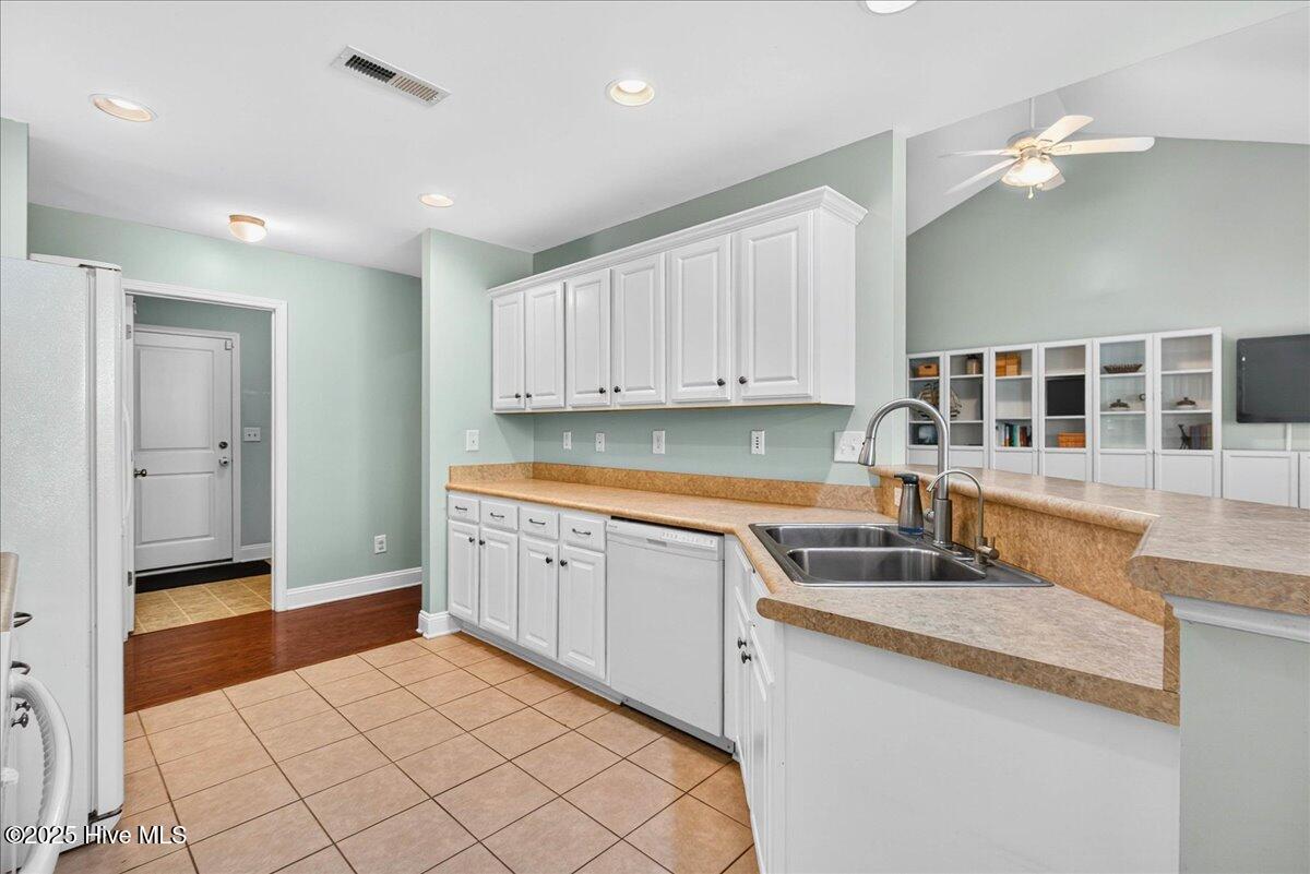 1009 Stonesthrow Court