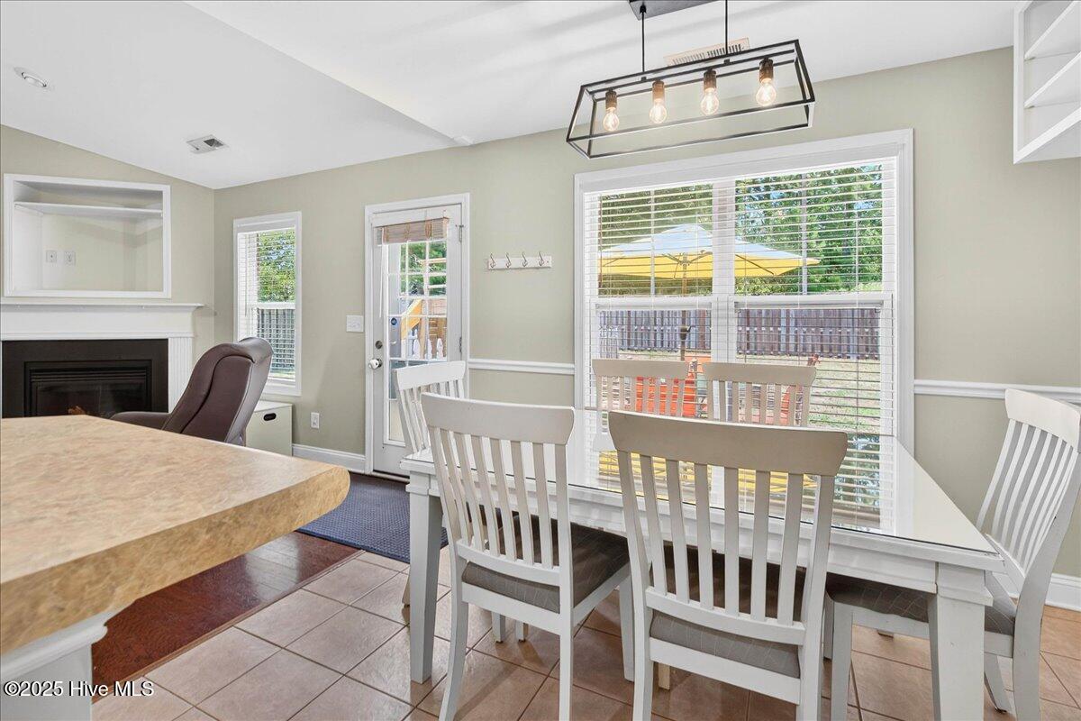 1009 Stonesthrow Court