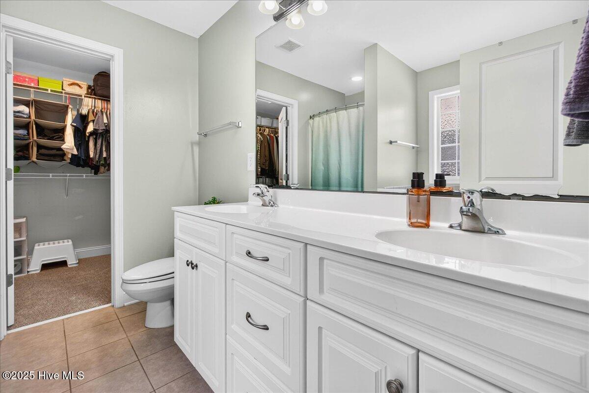 1009 Stonesthrow Court