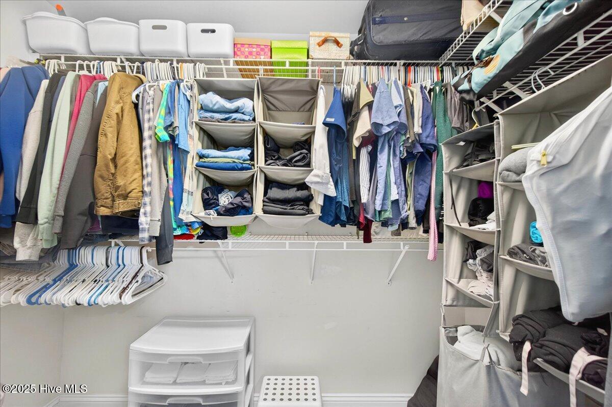 1009 Stonesthrow Court