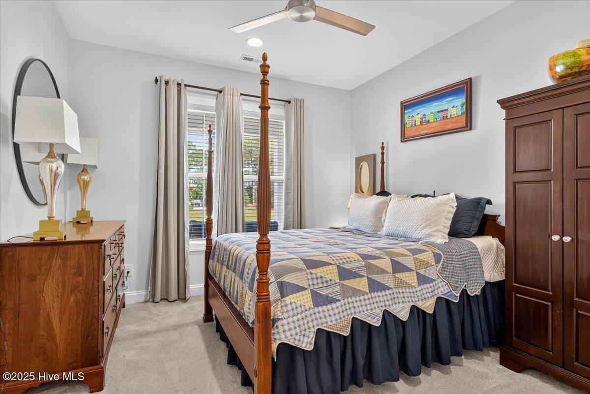 749 Breezewood Drive SE