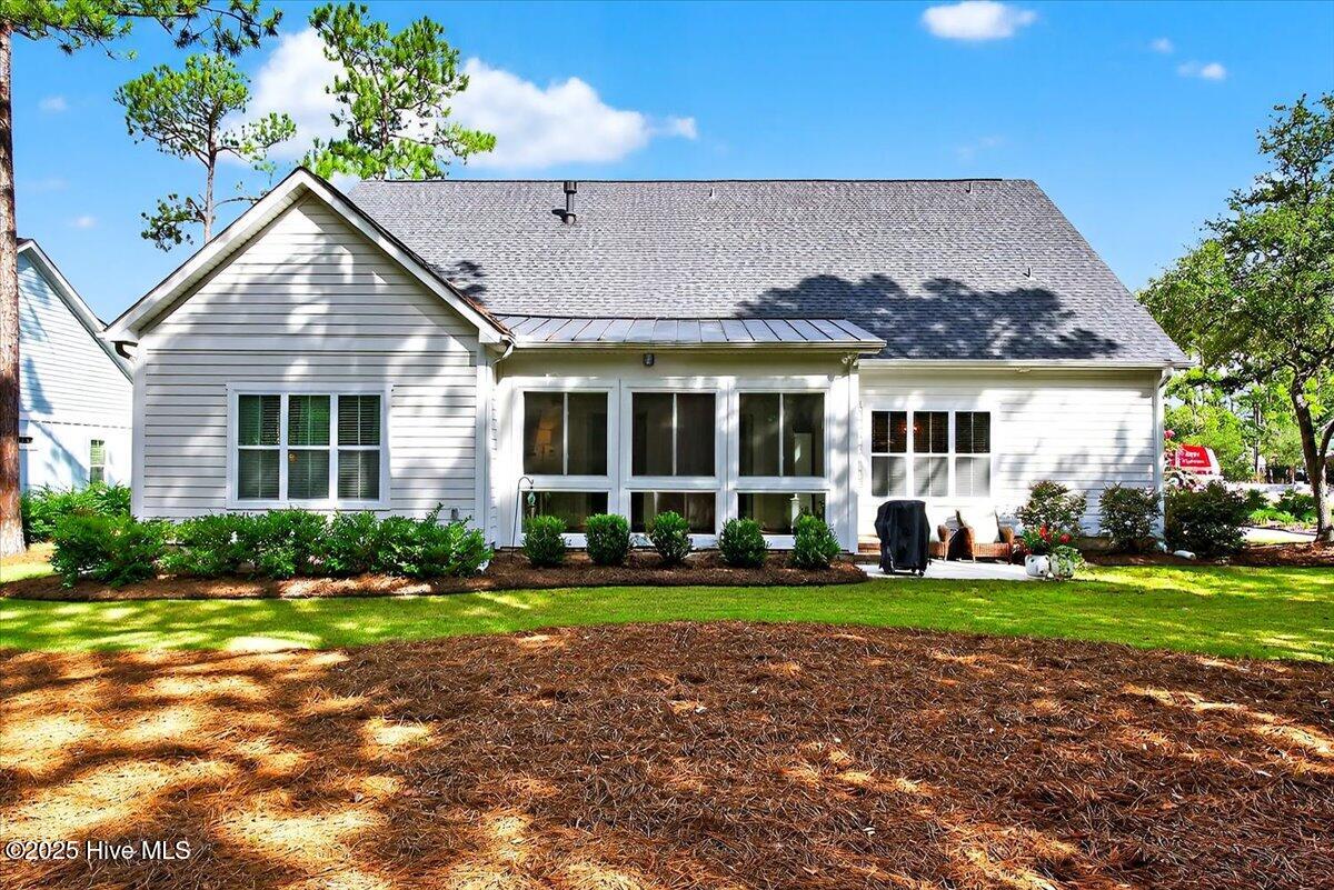 749 Breezewood Drive SE