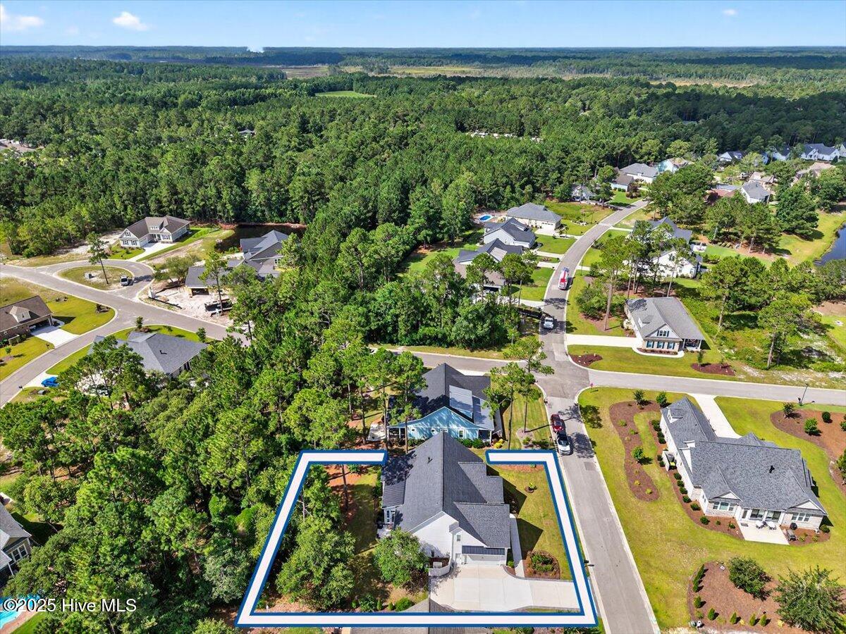 749 Breezewood Drive SE