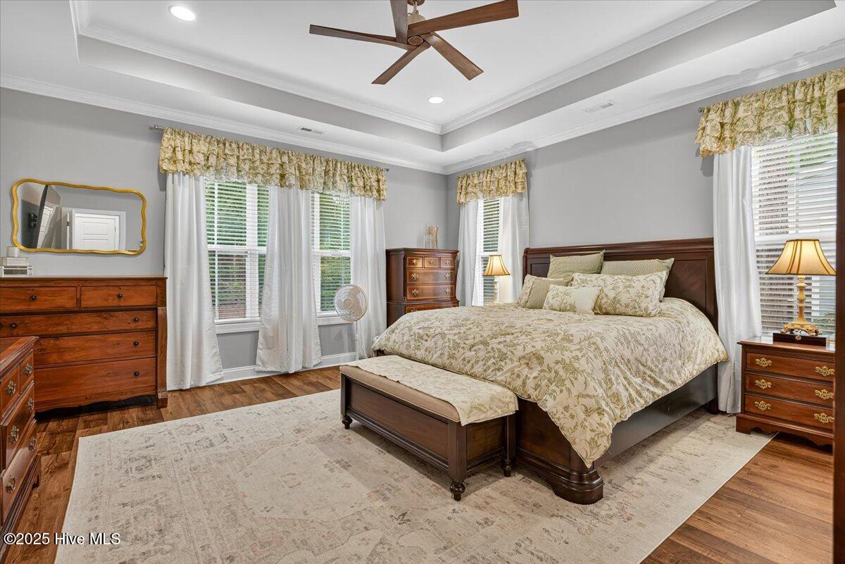 749 Breezewood Drive SE