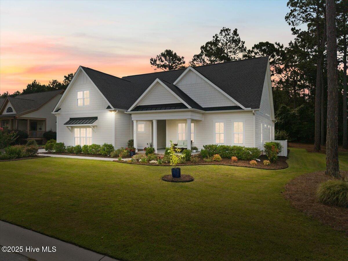 749 Breezewood Drive SE