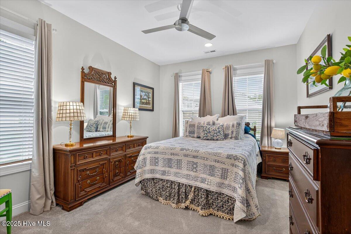 749 Breezewood Drive SE