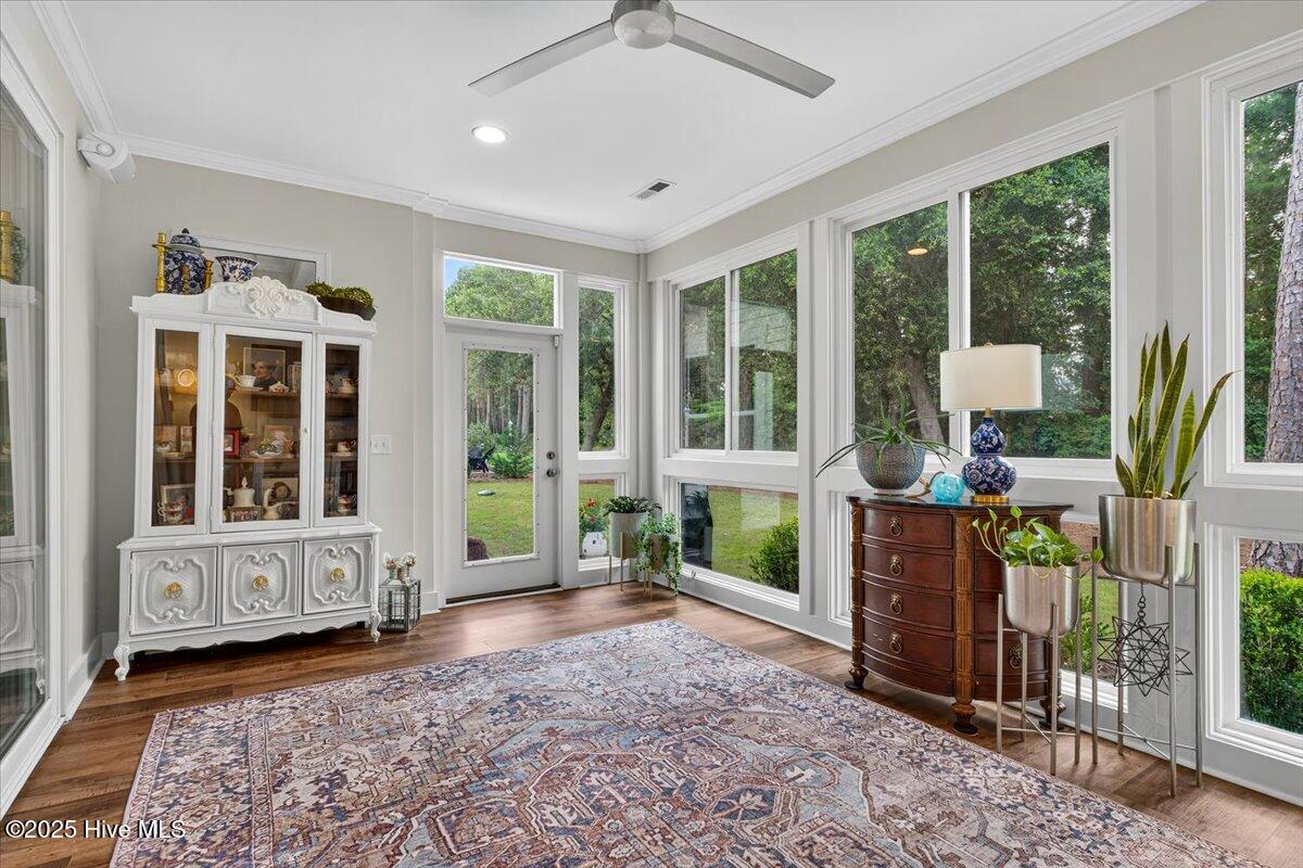 749 Breezewood Drive SE