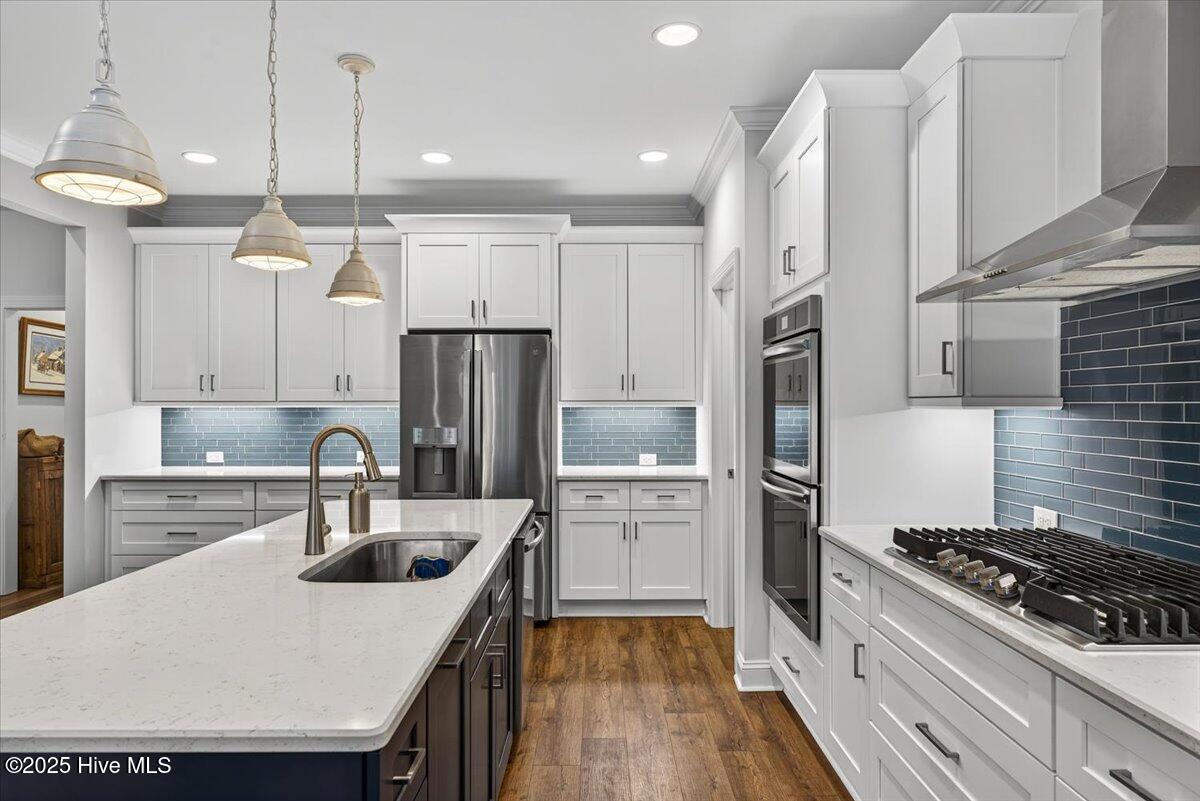 749 Breezewood Drive SE