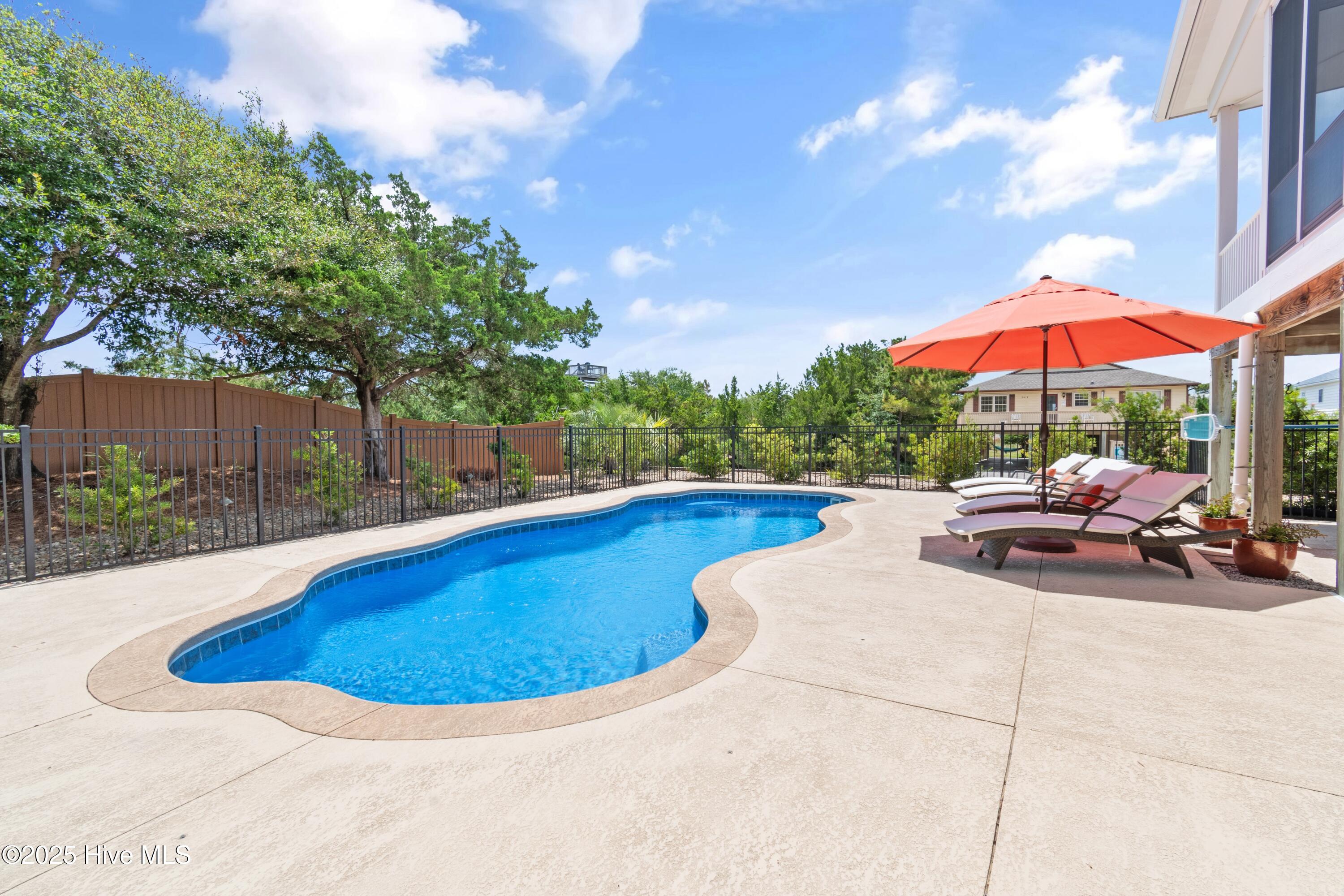 2542 Marsh Hen Drive