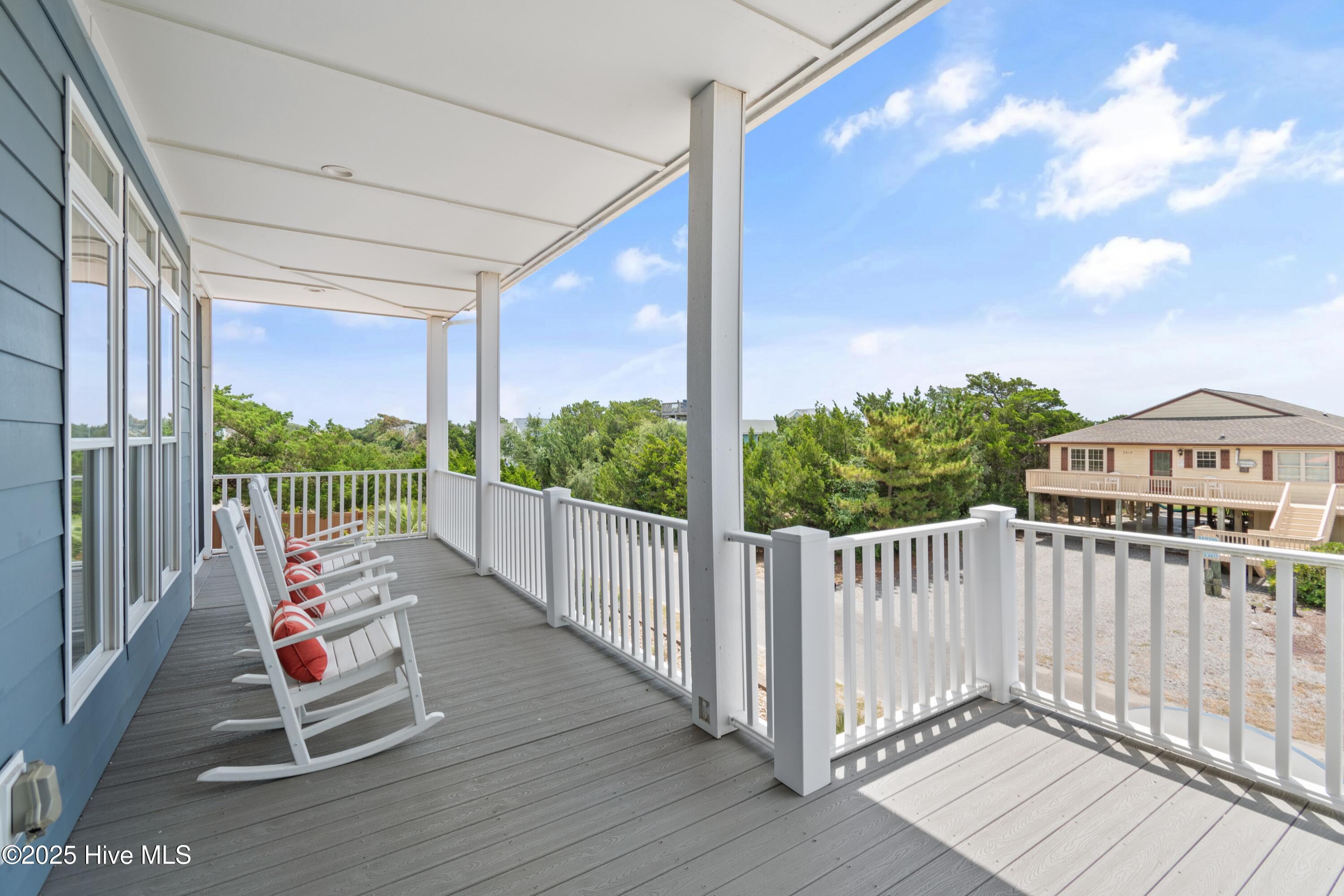 2542 Marsh Hen Drive