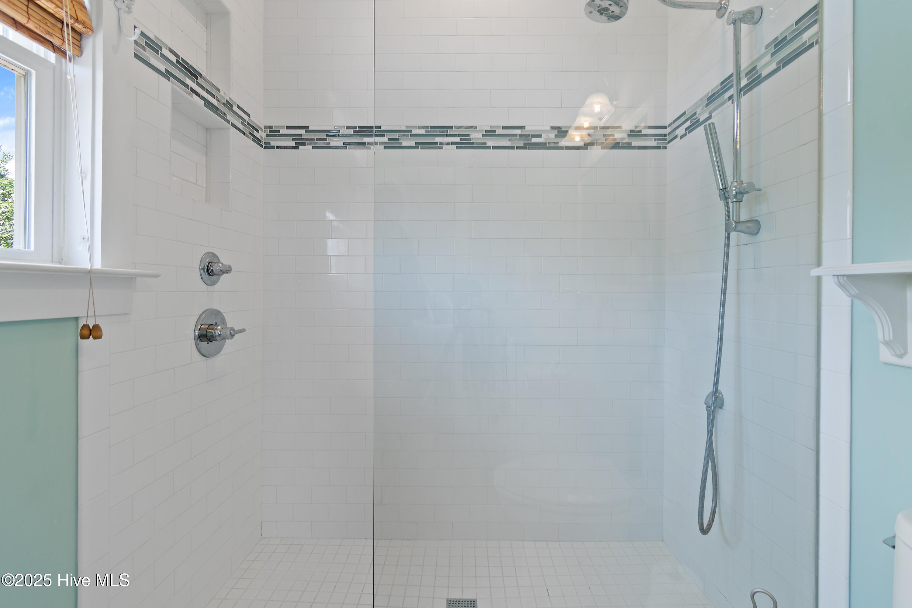 2542 Marsh Hen Drive