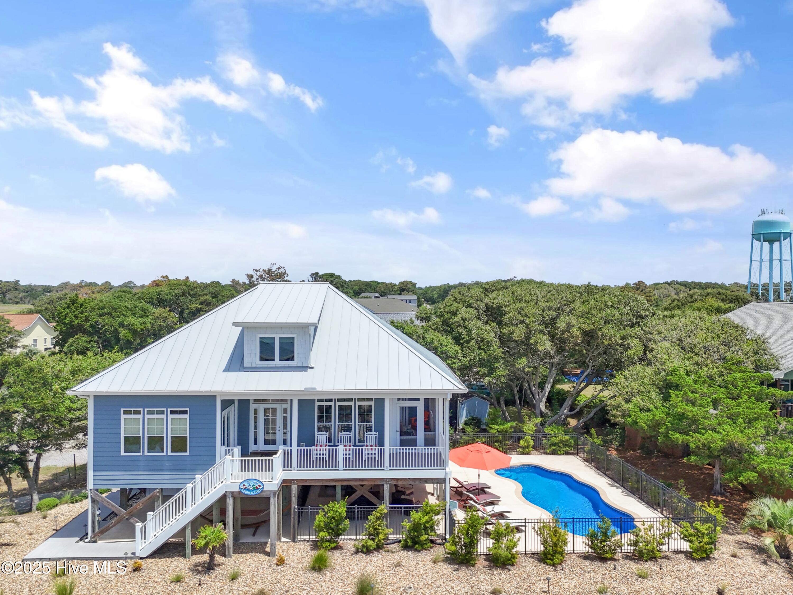 2542 Marsh Hen Drive