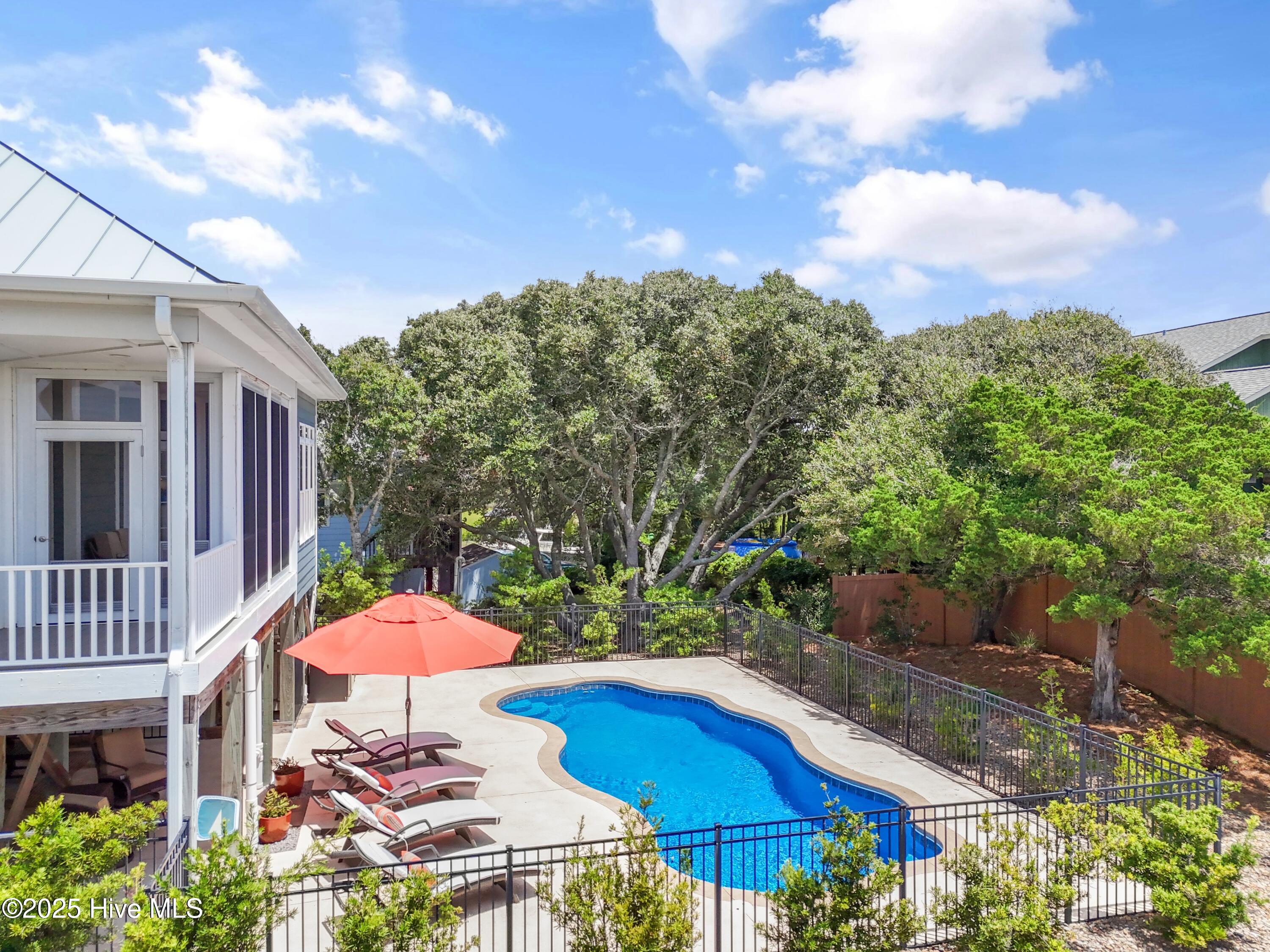 2542 Marsh Hen Drive