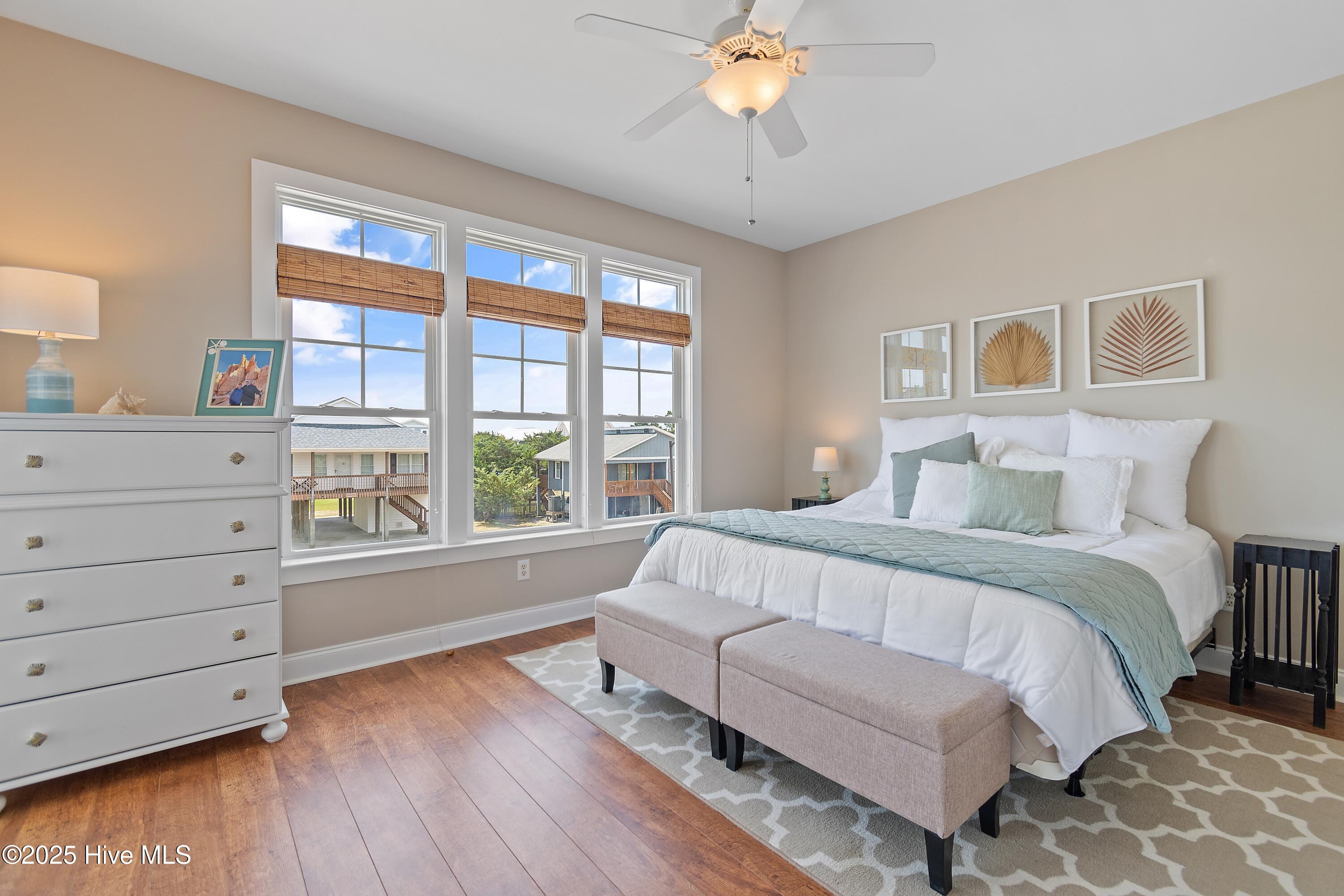 2542 Marsh Hen Drive