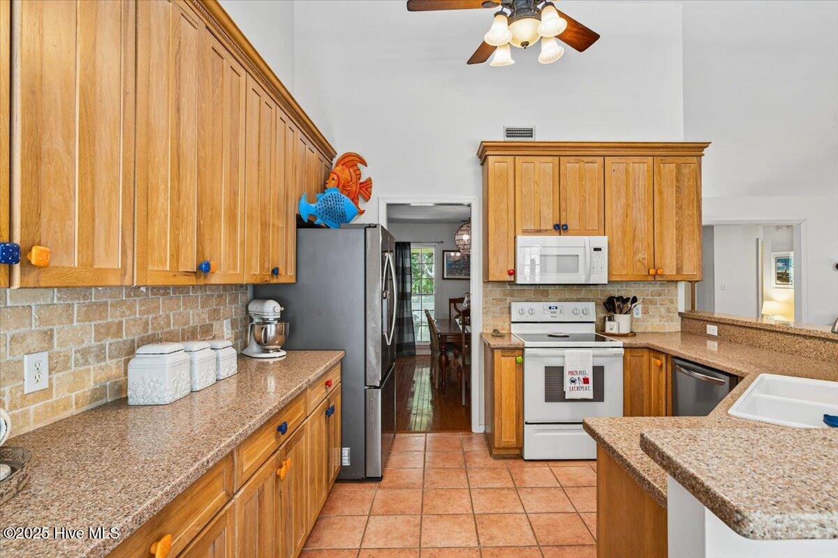 667 Spartina Court