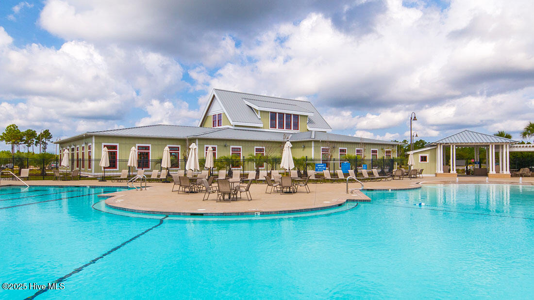 2744 Cedar Crest Drive