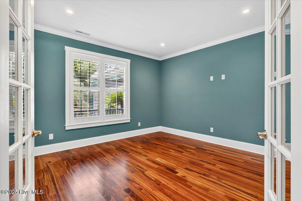 2744 Cedar Crest Drive